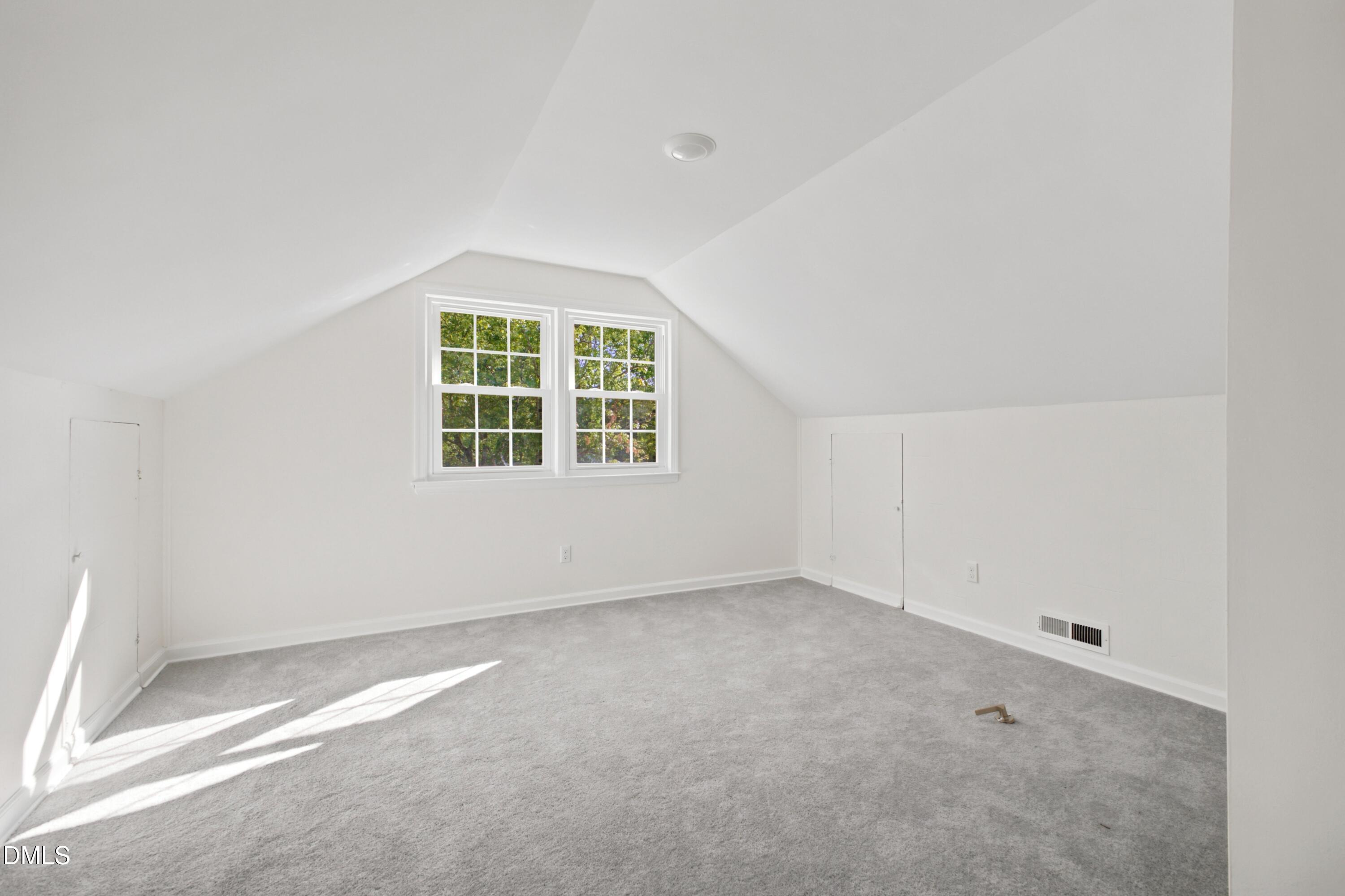 2113 Port Royal Road Property Photo 49