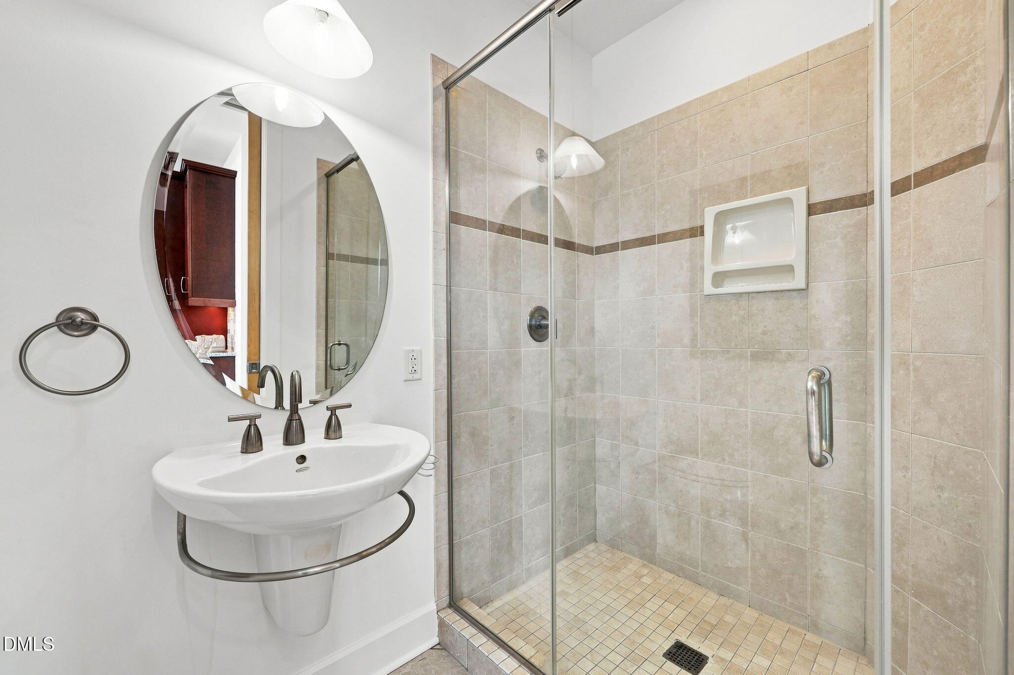 2608 Erwin Road 402 Property Photo 24