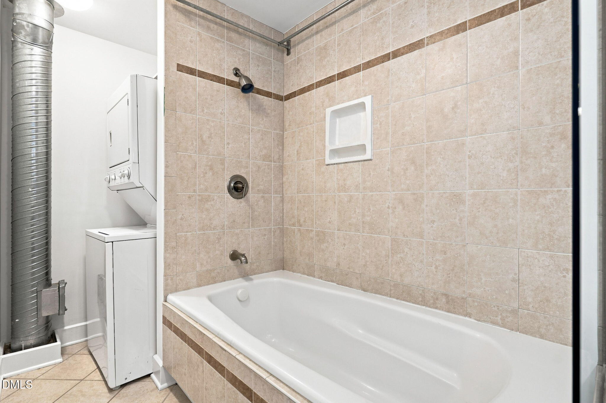 2608 Erwin Road 402 Property Photo 30