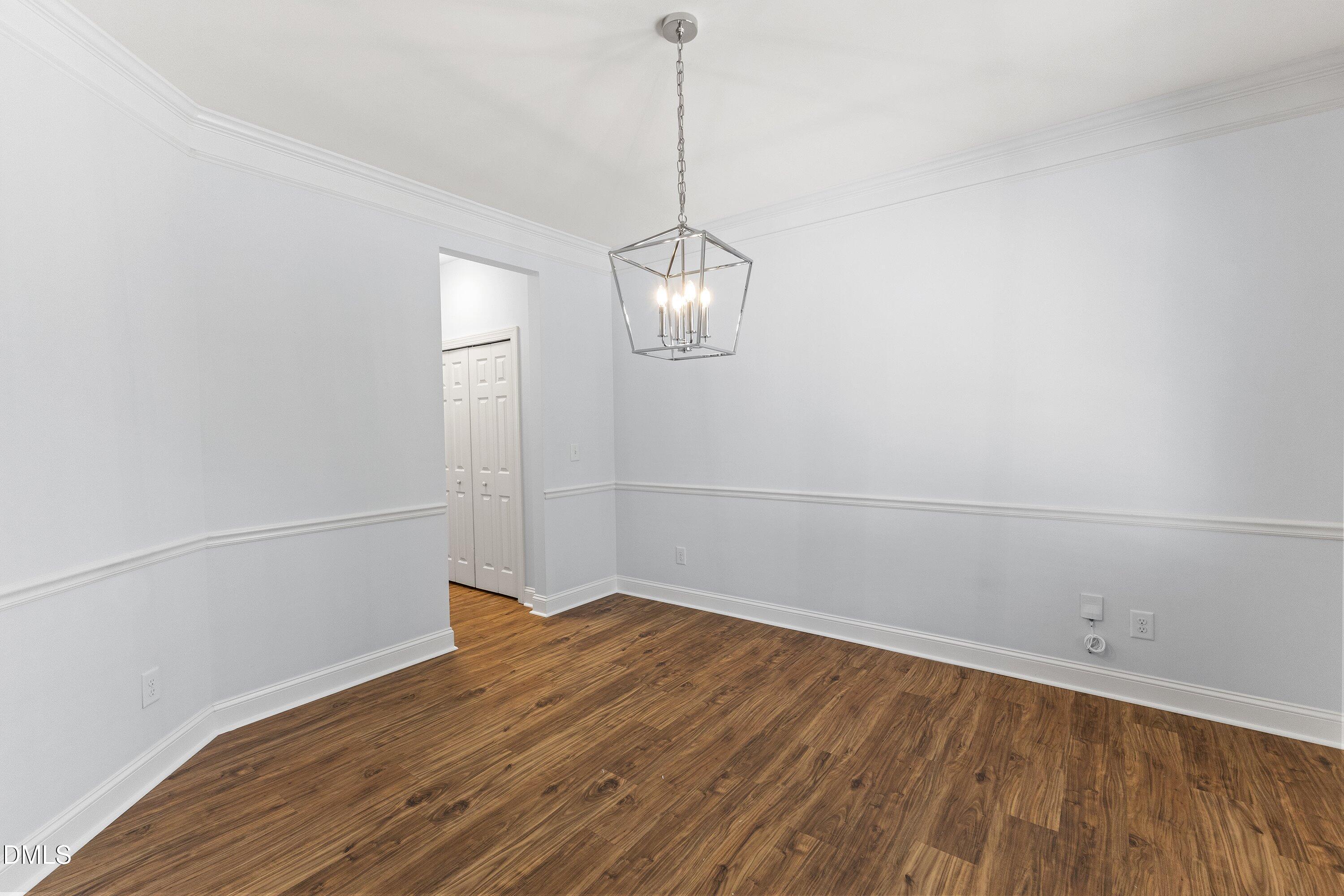 2144 Royal Berry Court Property Photo 8