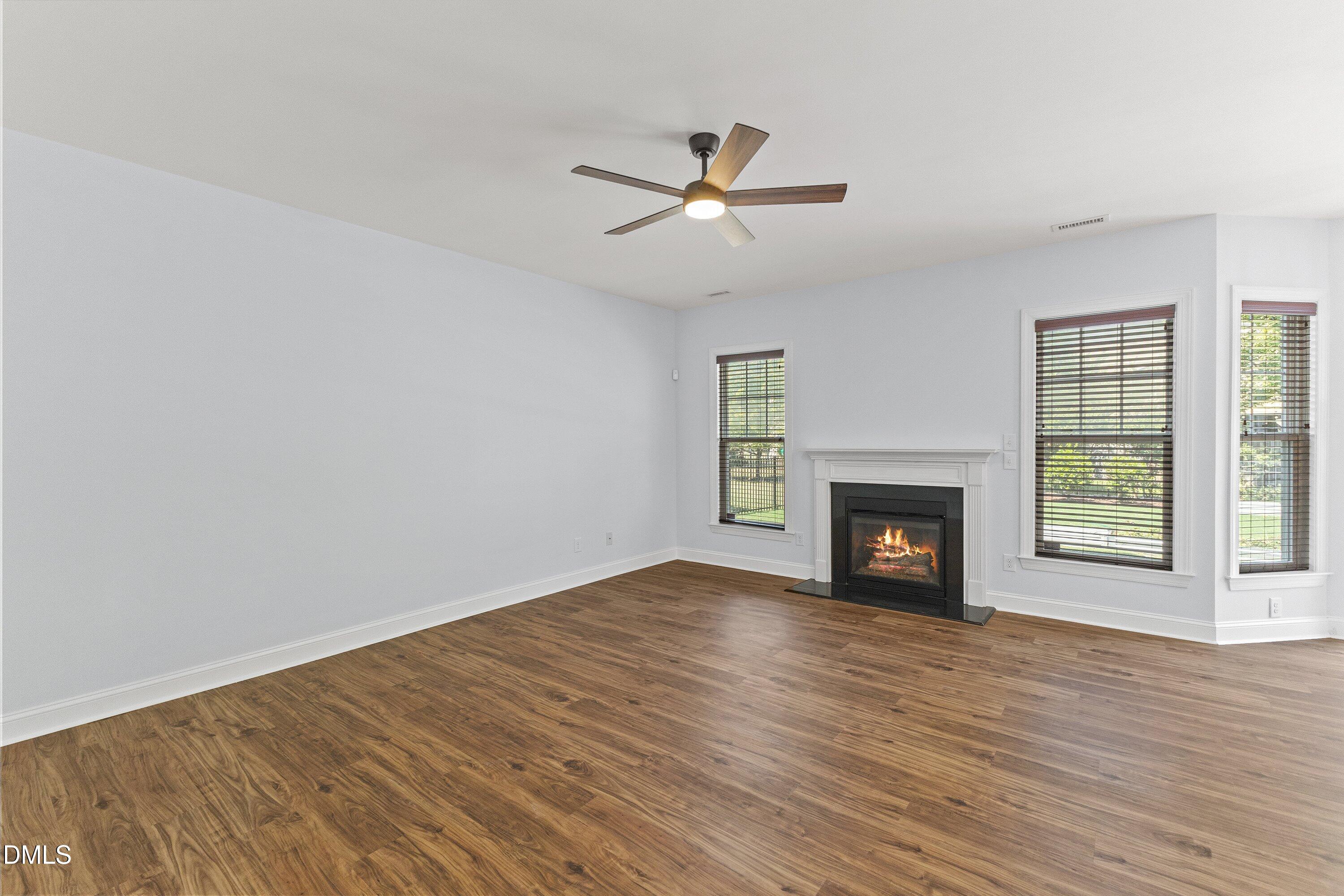 2144 Royal Berry Court Property Photo 11