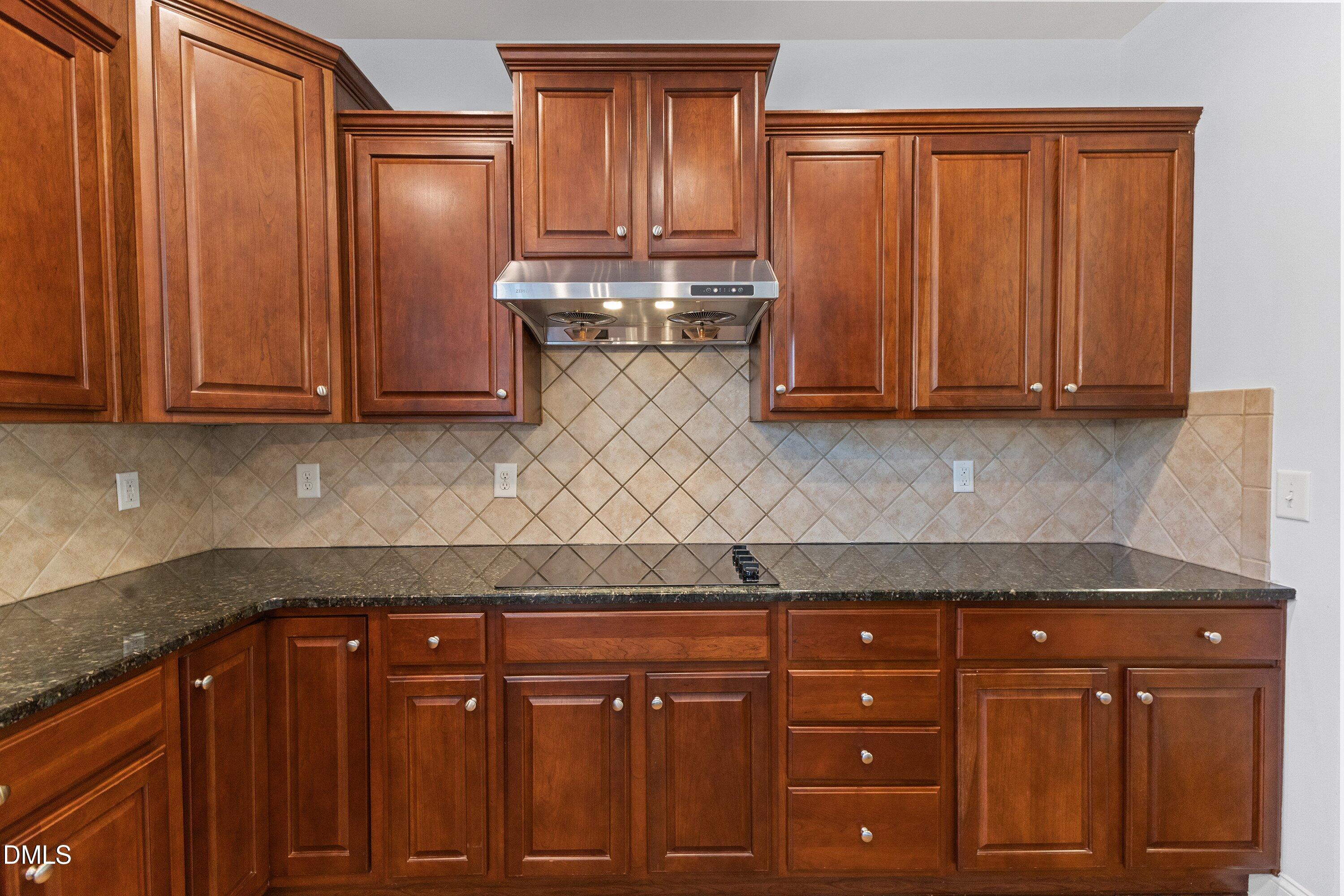 2144 Royal Berry Court Property Photo 24