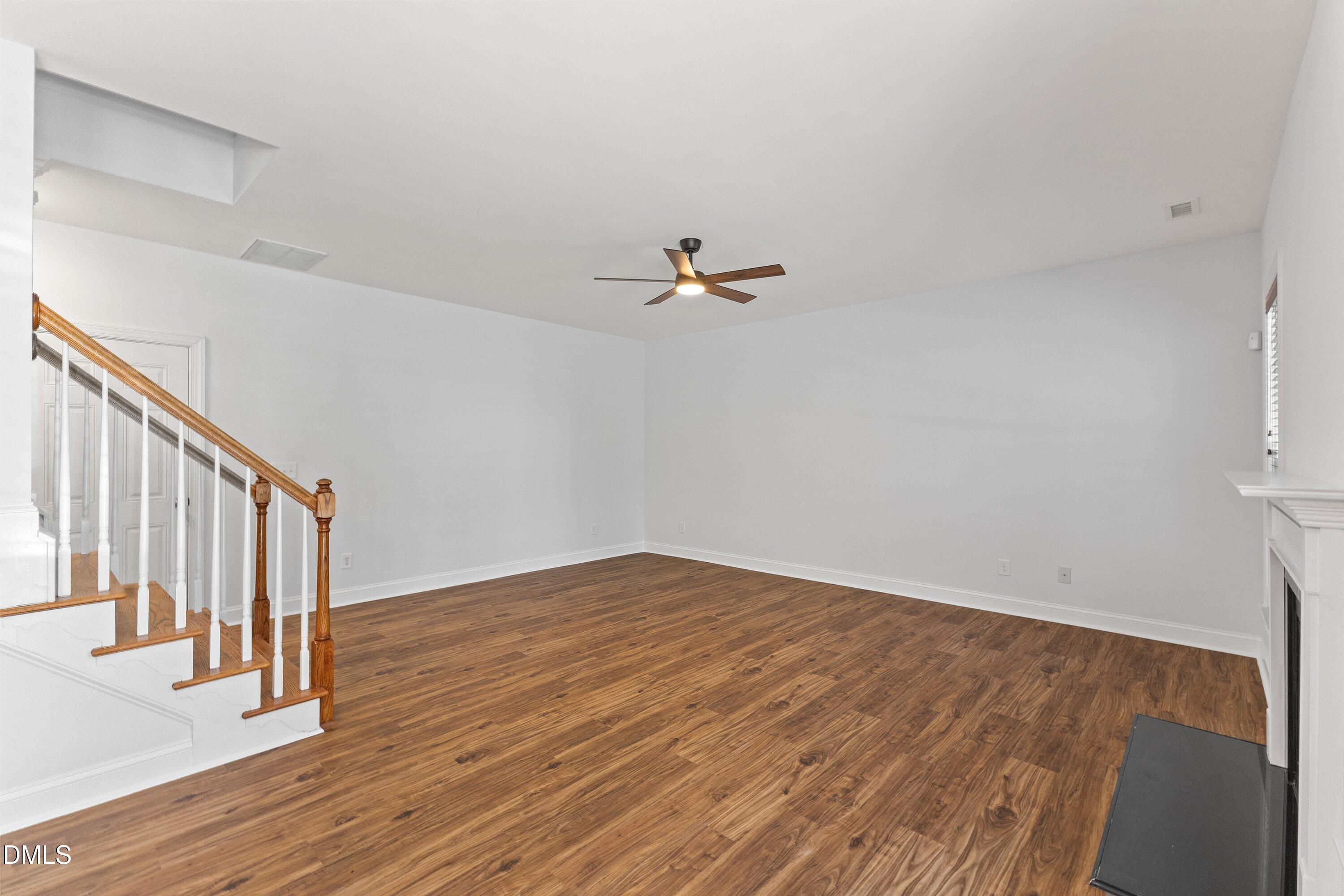 2144 Royal Berry Court Property Photo 27