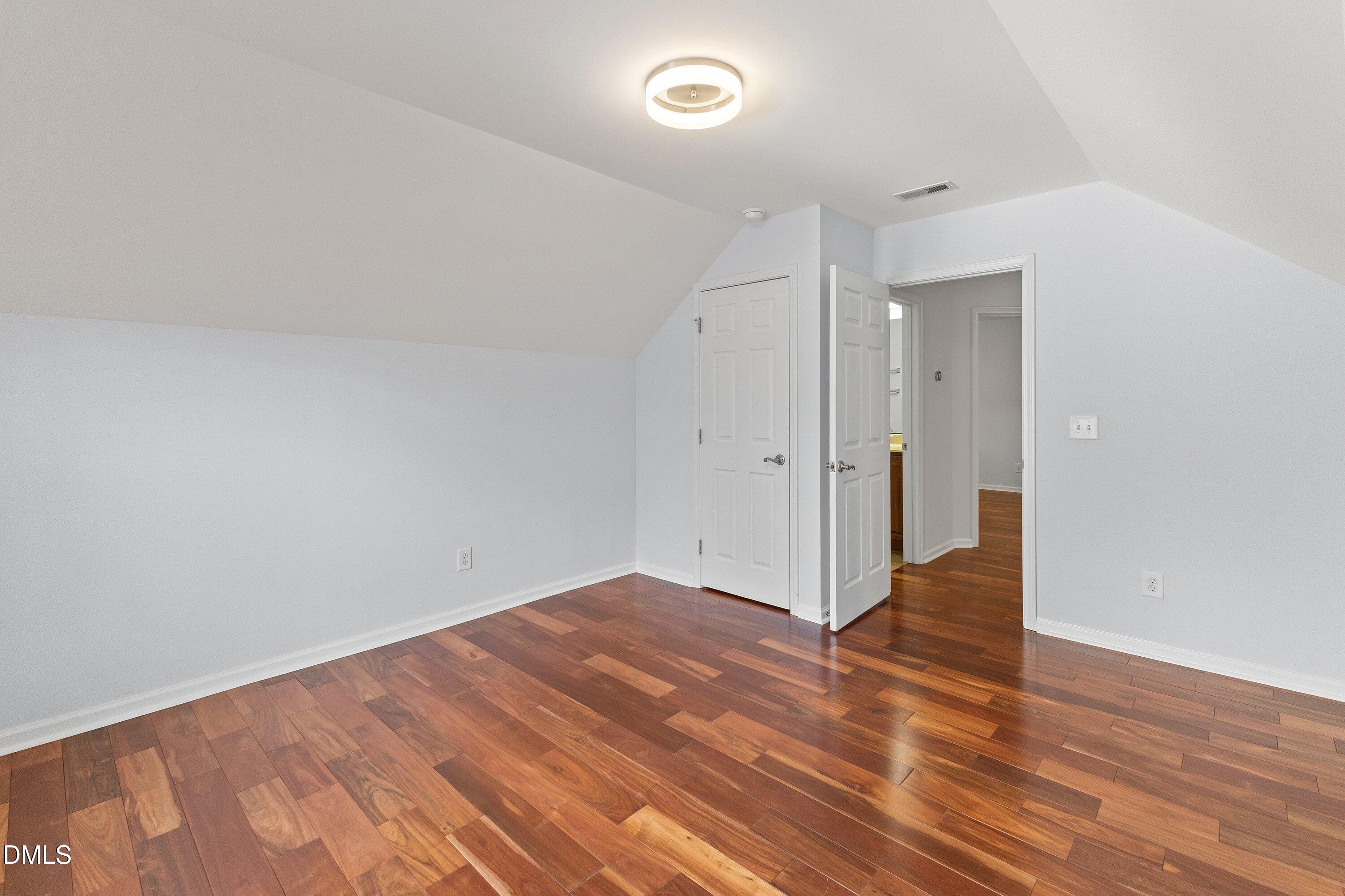 2144 Royal Berry Court Property Photo 43