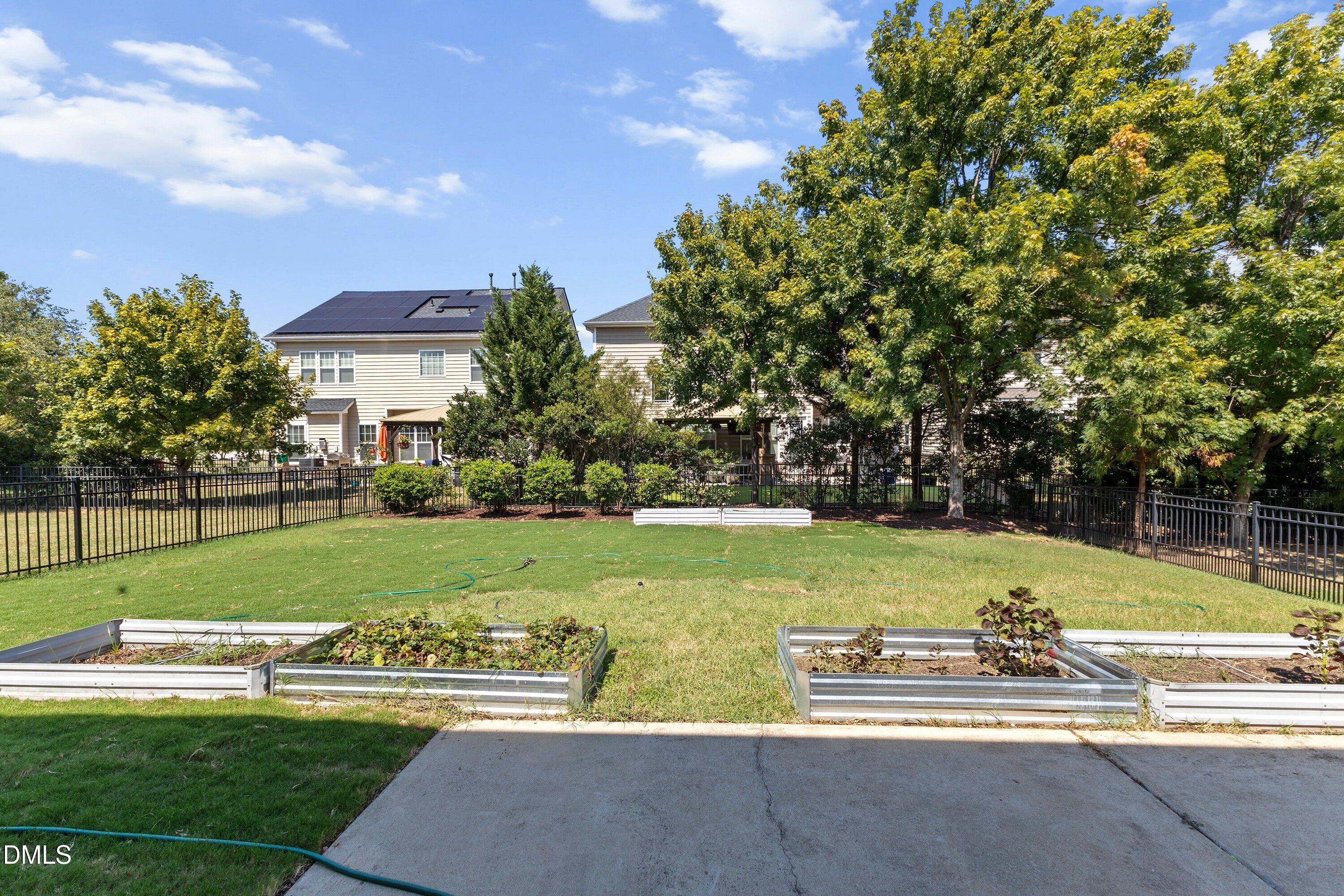 2144 Royal Berry Court Property Photo 47