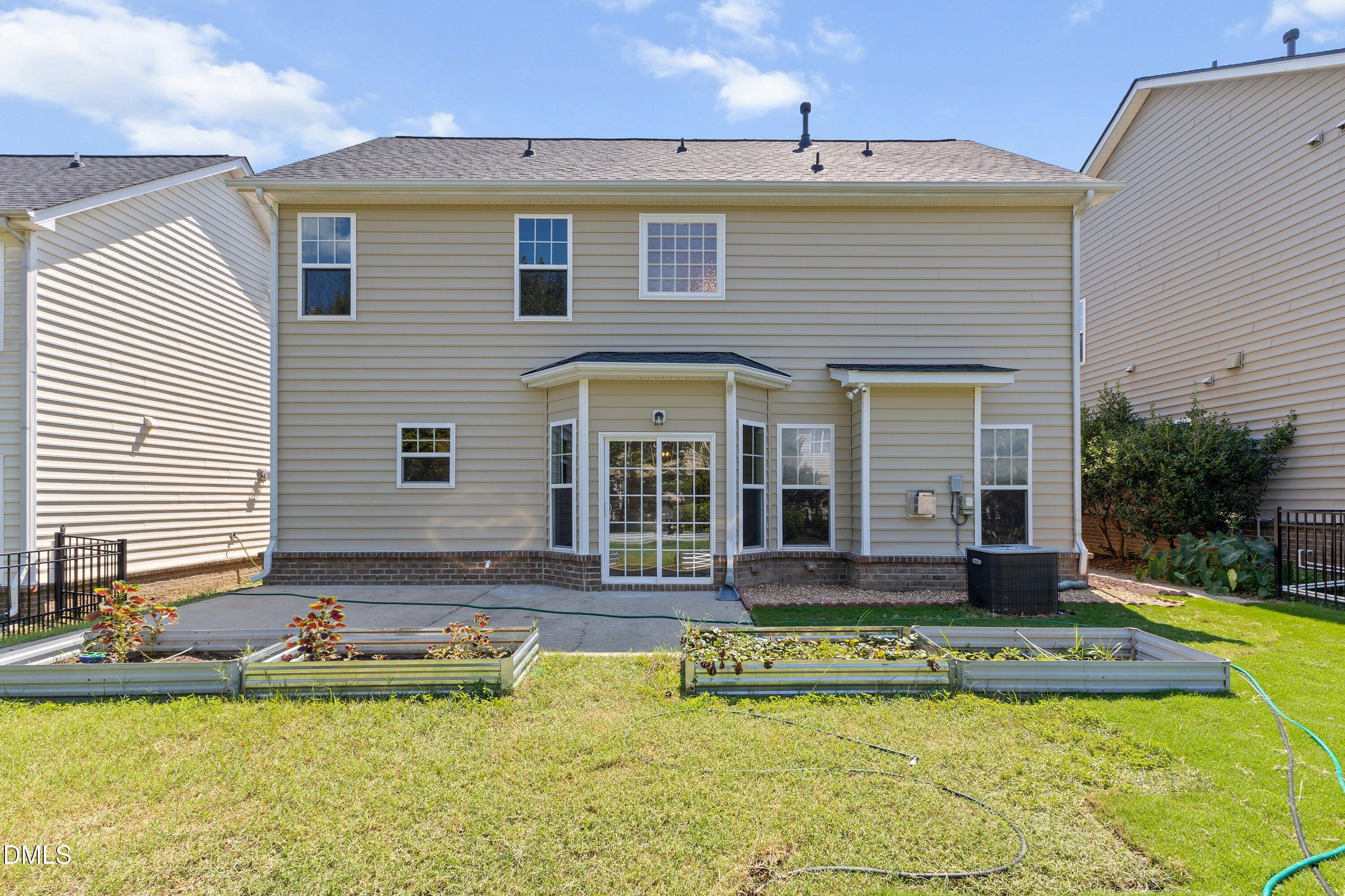 2144 Royal Berry Court Property Photo 48