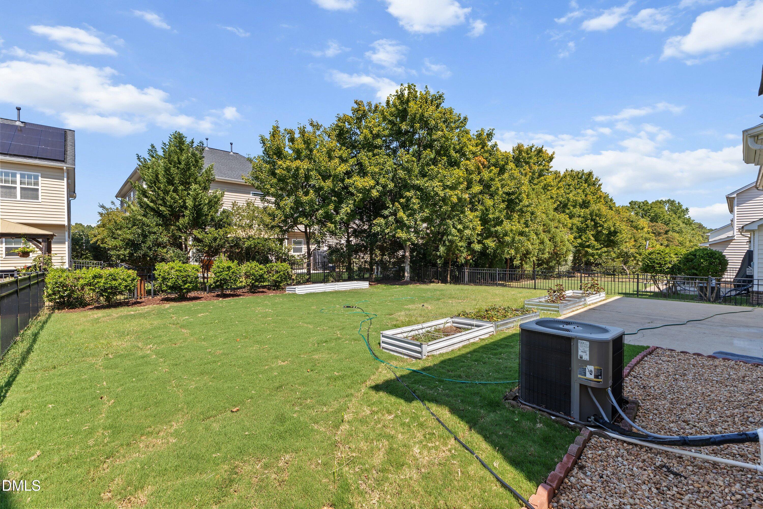 2144 Royal Berry Court Property Photo 57