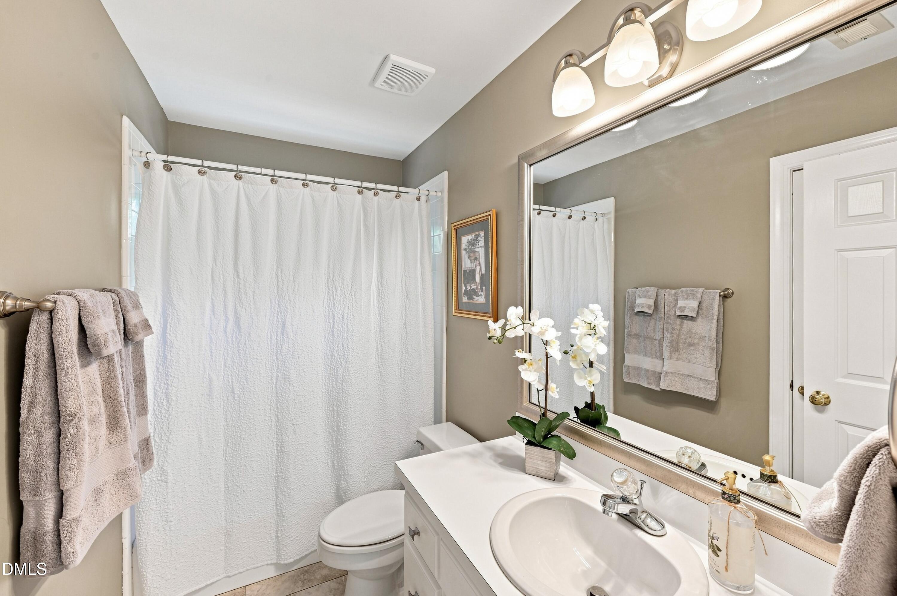 4324 Glen Erin Way Property Photo 20