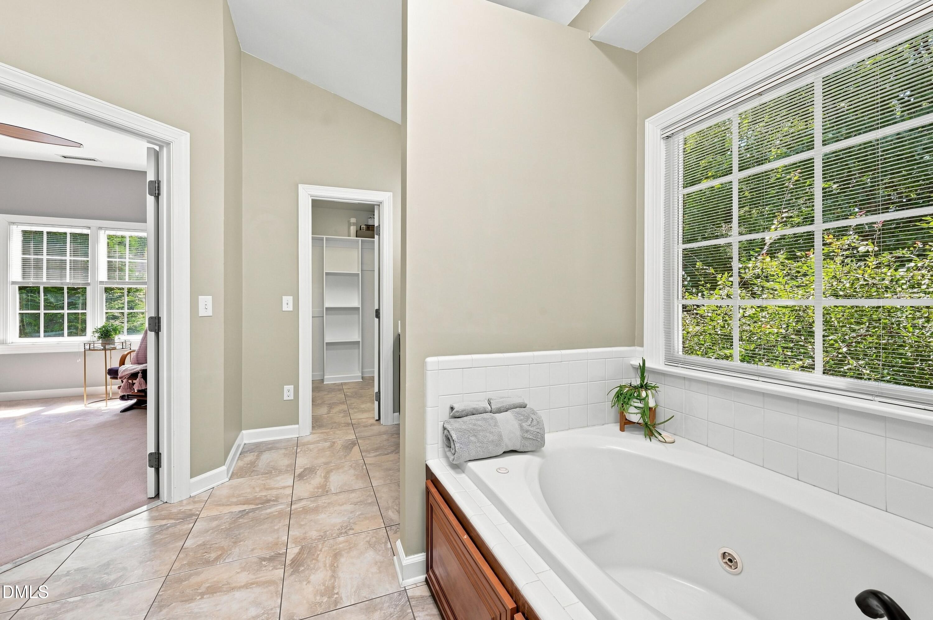 4324 Glen Erin Way Property Photo 23