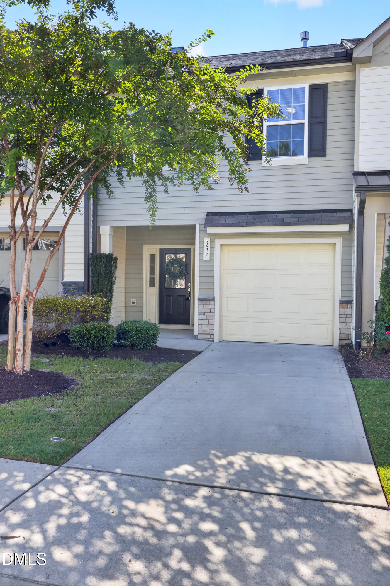 357 E Porthaven Way E Property Photo 2