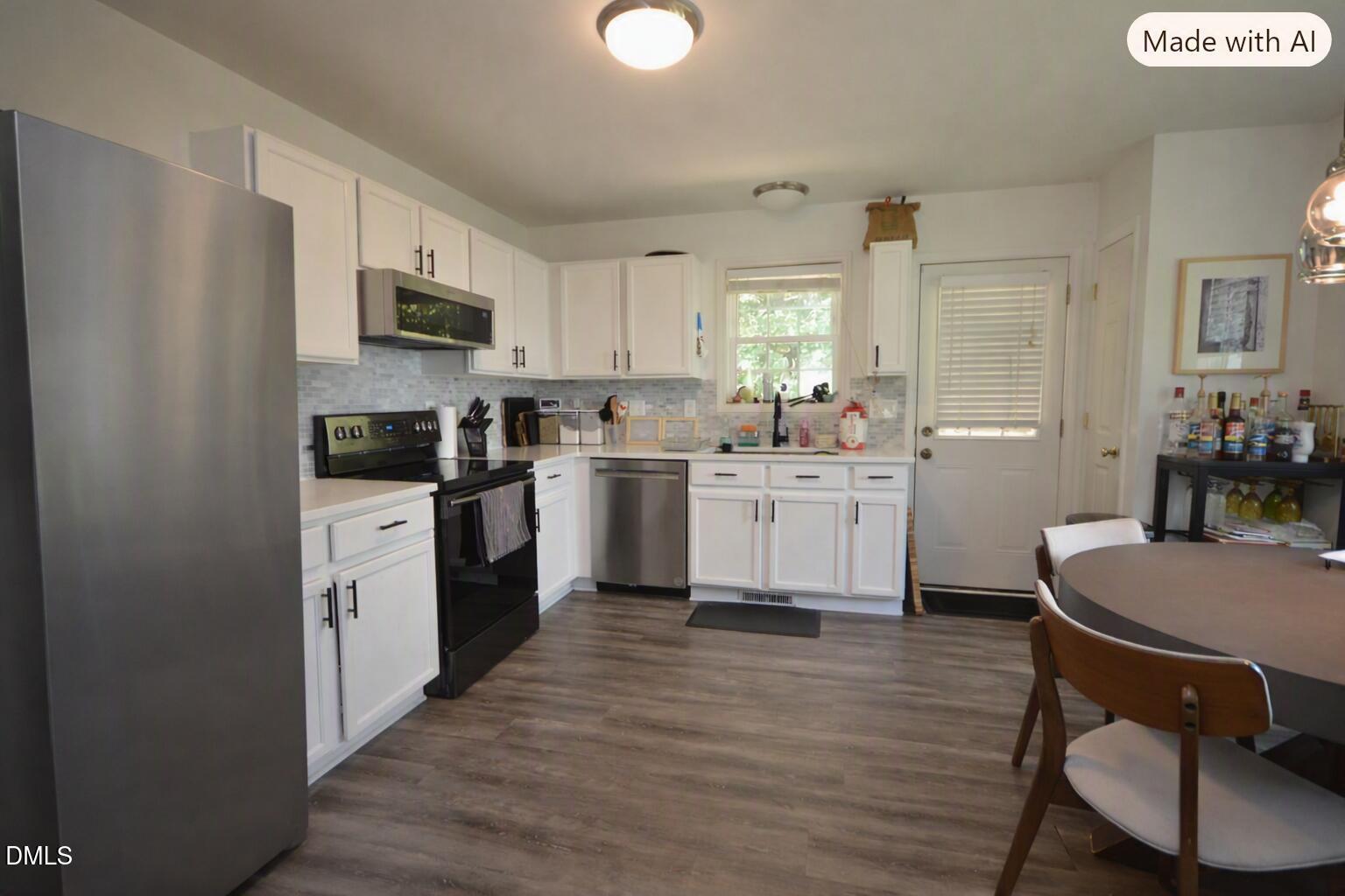 4505 Whistling Way Property Photo 5
