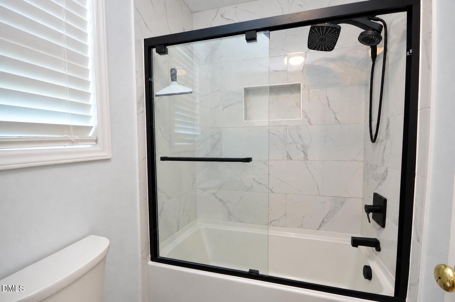 4505 Whistling Way Property Photo 14