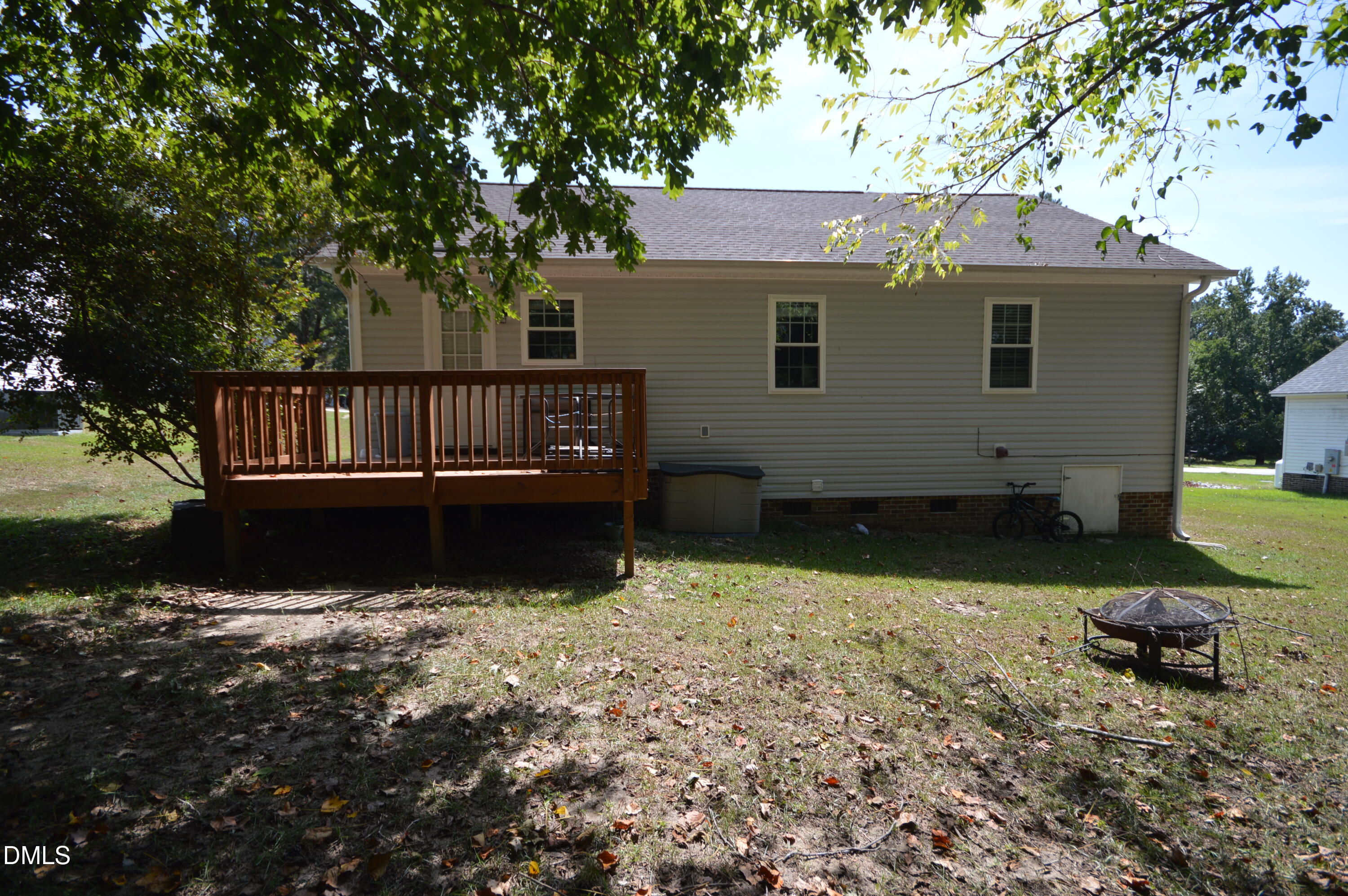 4505 Whistling Way Property Photo 18