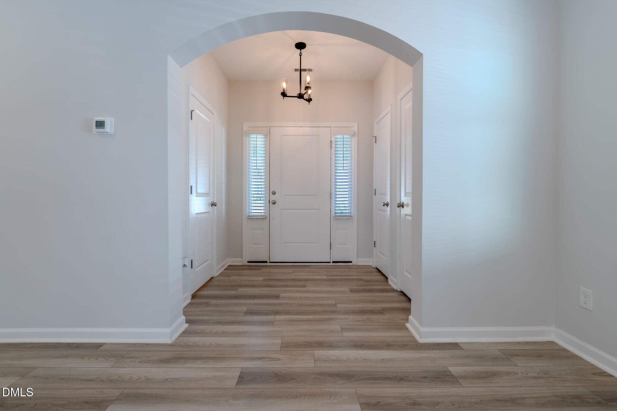 131 White Oak Garden Way Property Photo 6