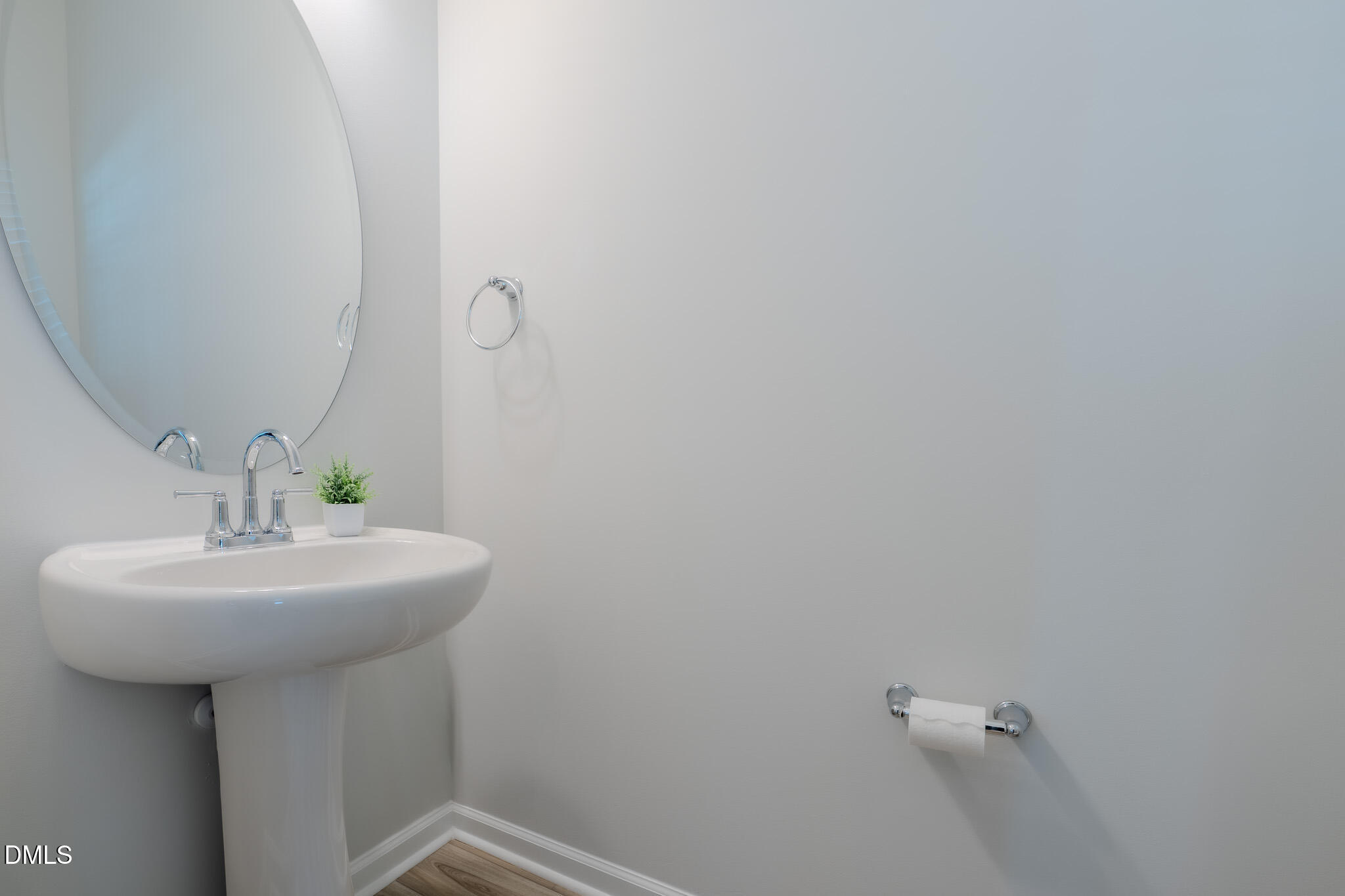 131 White Oak Garden Way Property Photo 8