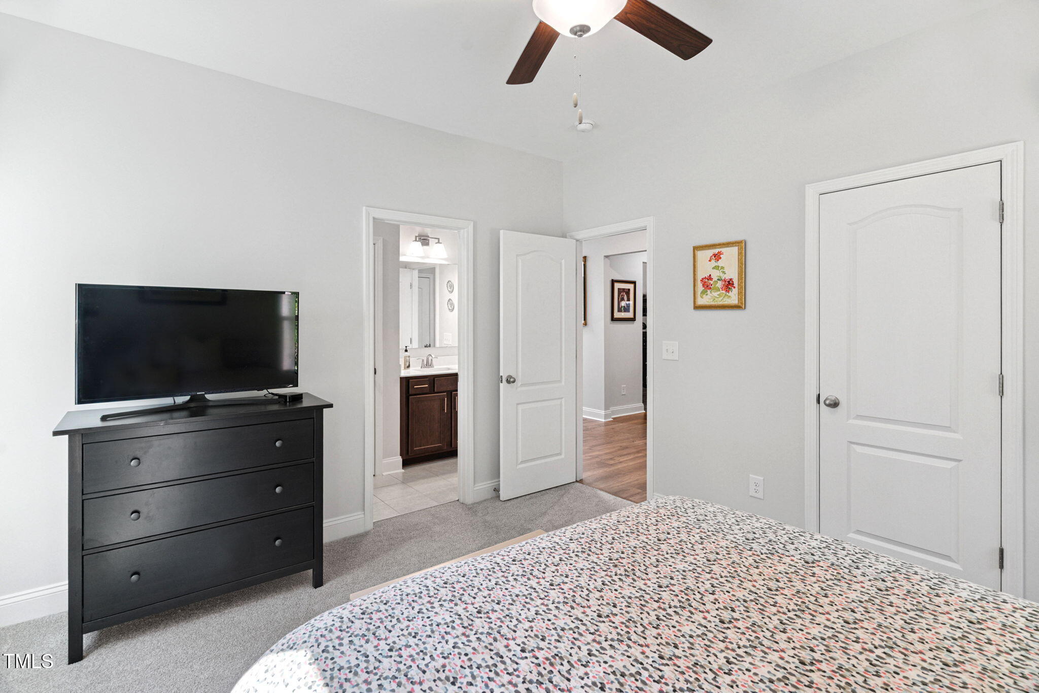 121 Roundrock Lane Property Photo 13
