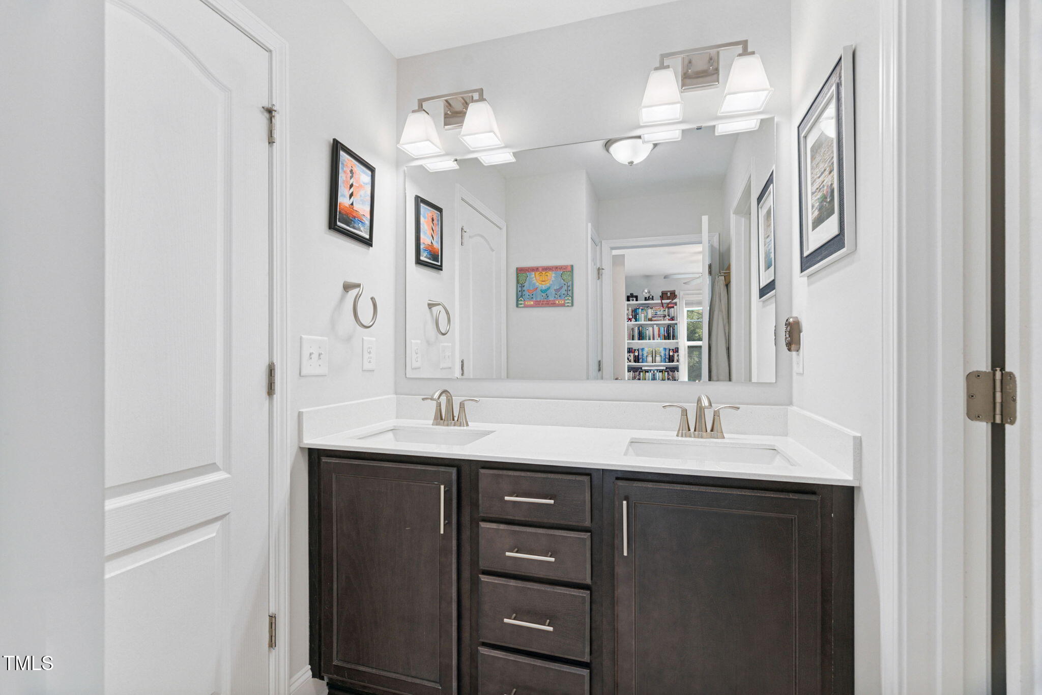 121 Roundrock Lane Property Photo 42