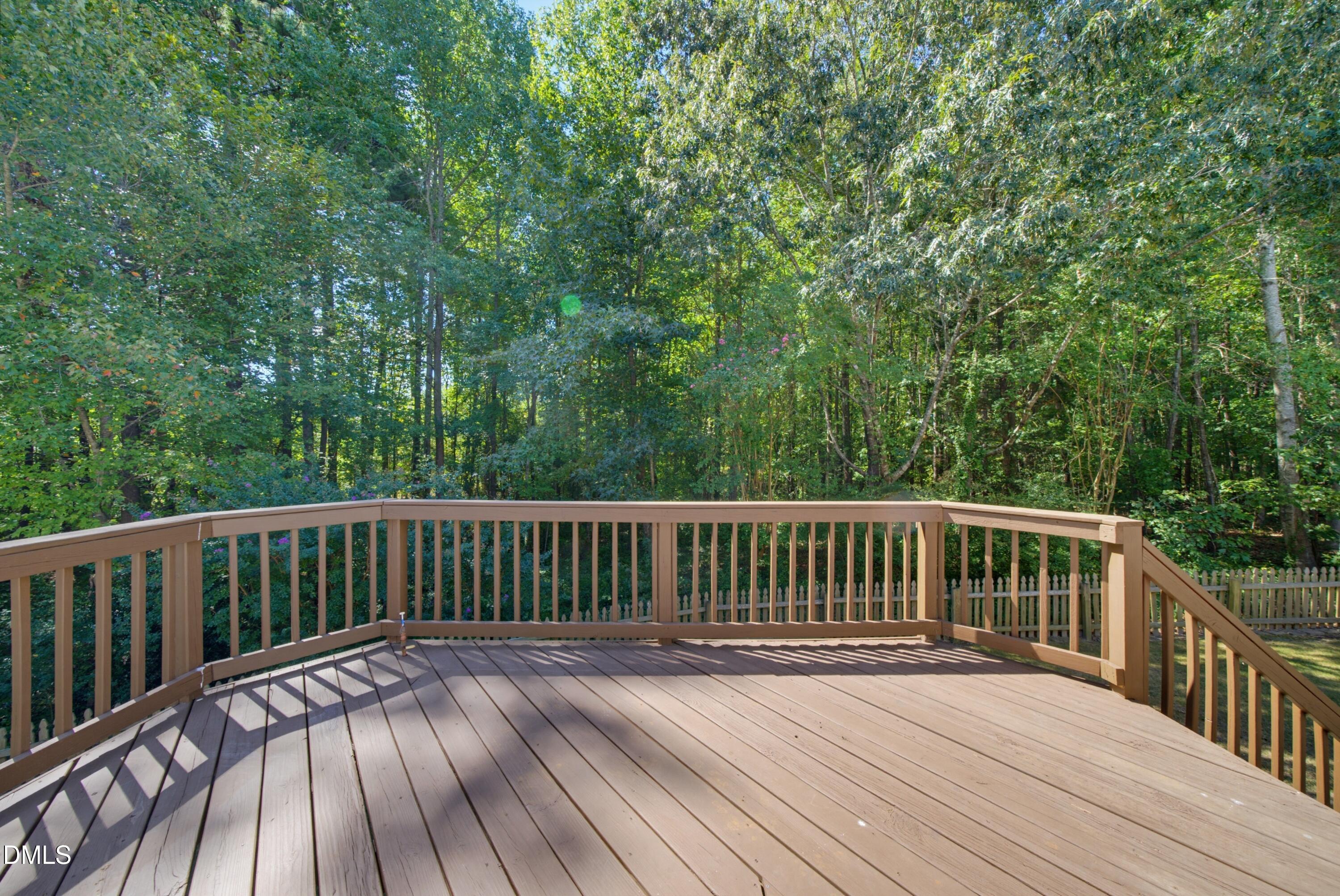 2420 Silver Lake Trail Property Photo 35