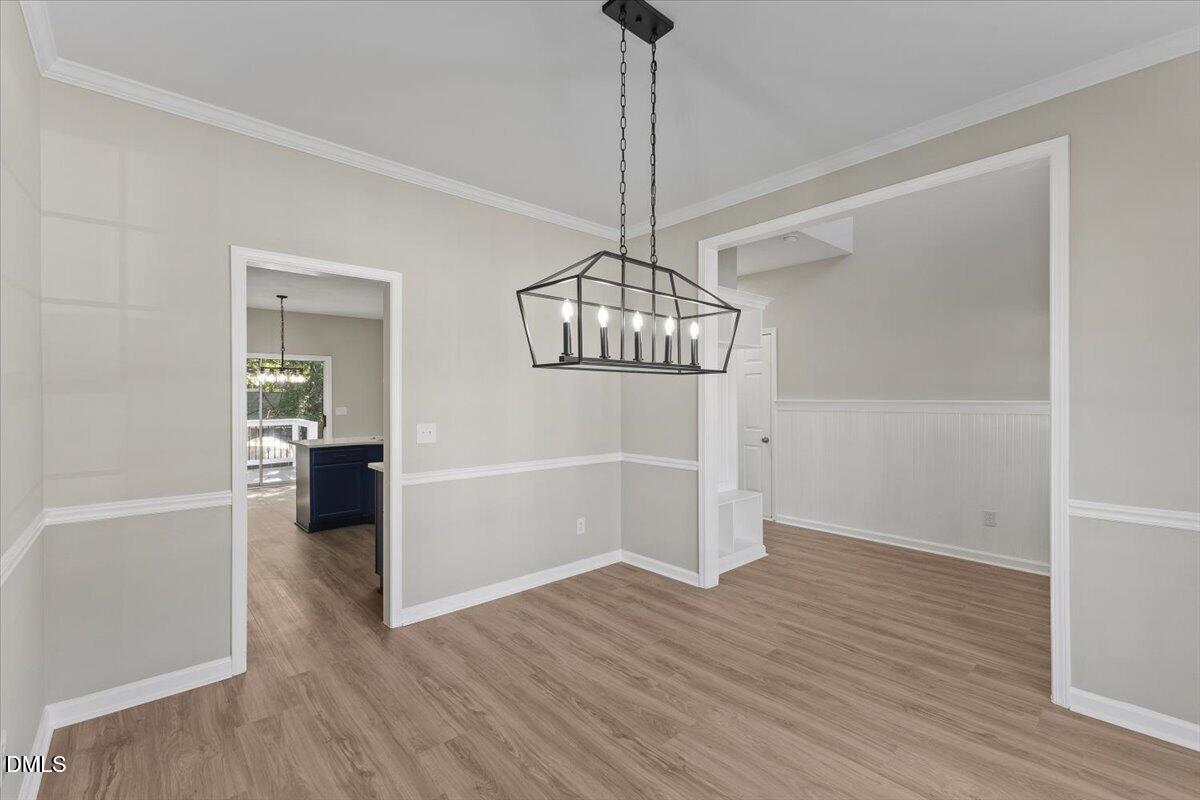 628 Hanska Way Property Photo 6