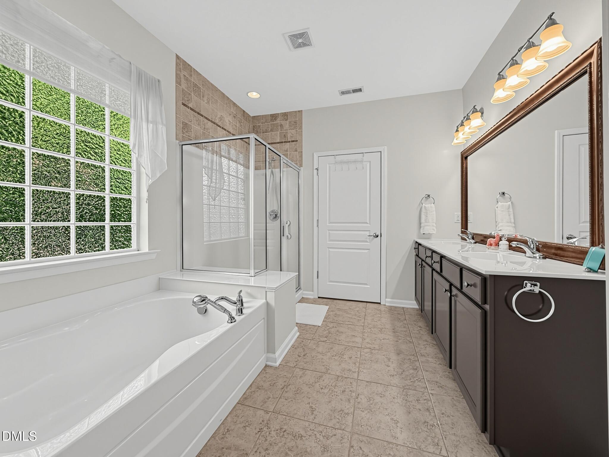 109 Christow Court Property Photo 16