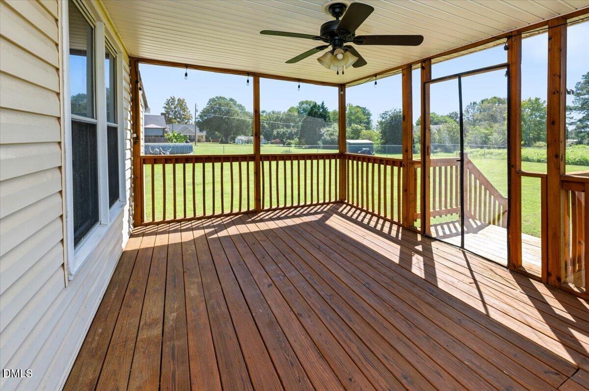 101 Wildberry Court Property Photo 30