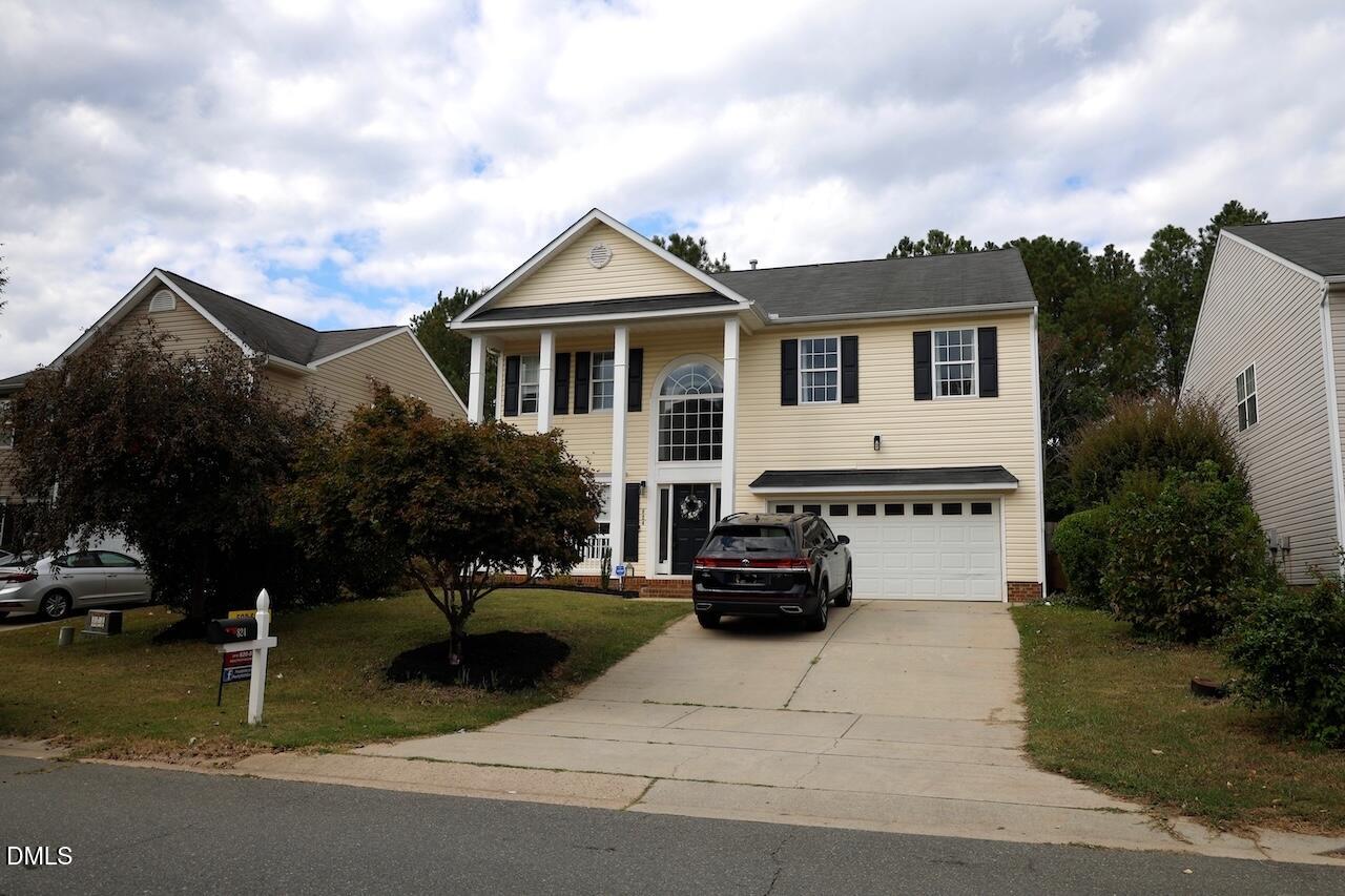 824 Stackhurst Way Property Photo 1