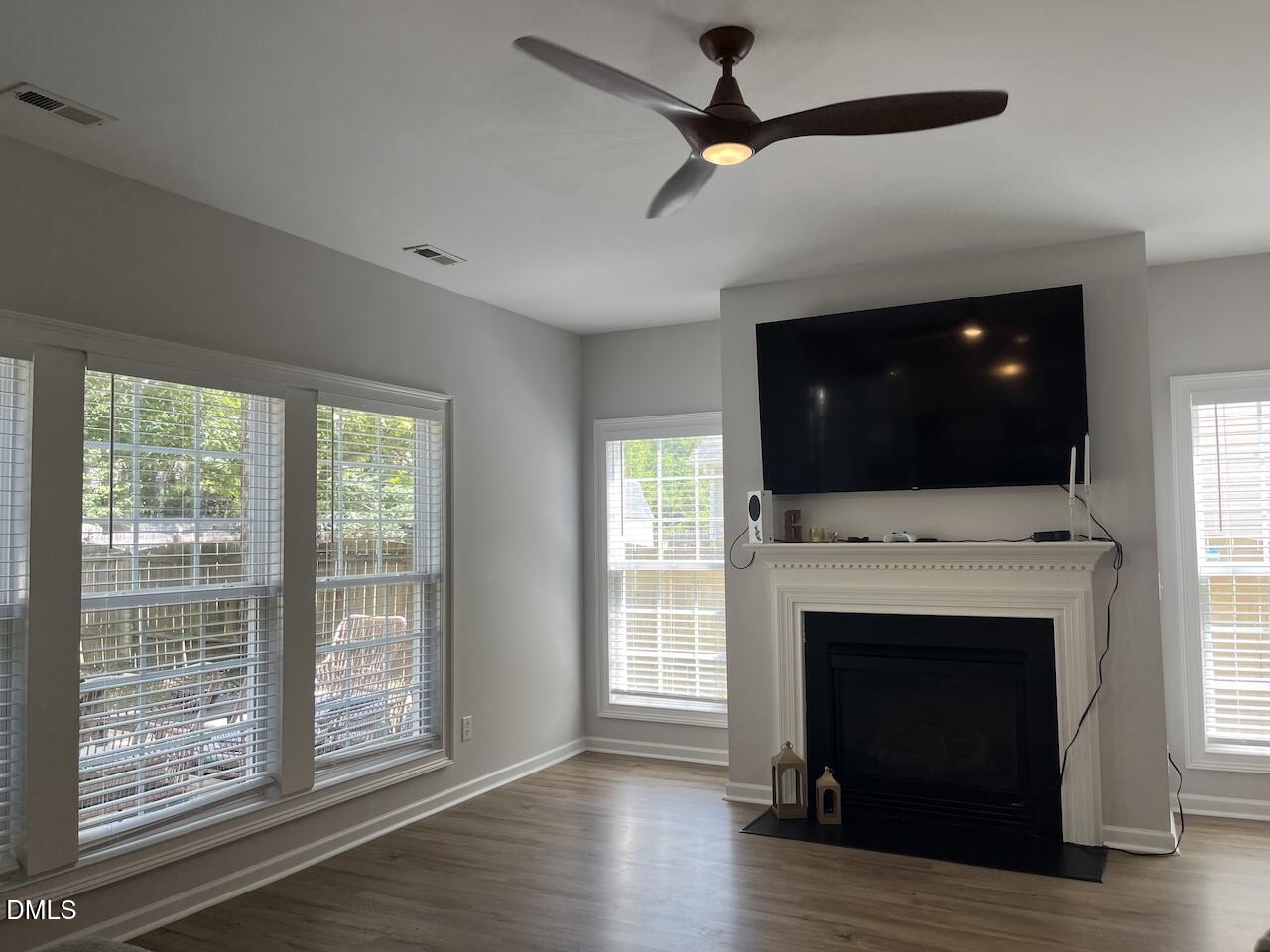 824 Stackhurst Way Property Photo 10