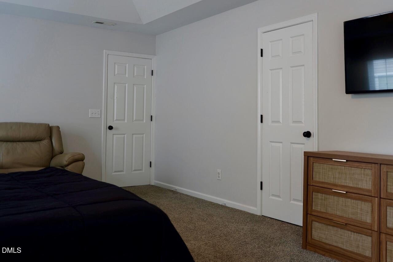 824 Stackhurst Way Property Photo 16