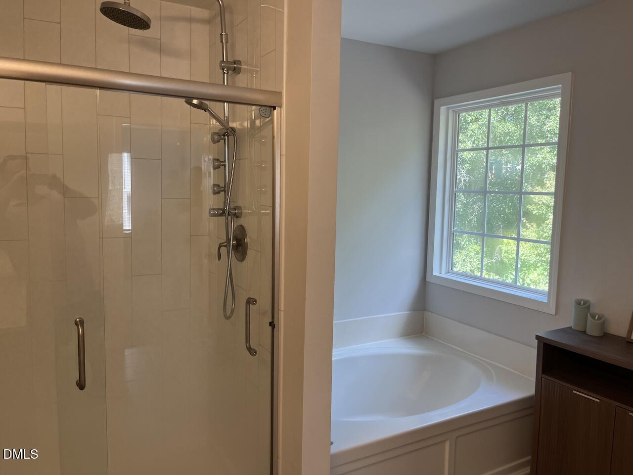 824 Stackhurst Way Property Photo 23