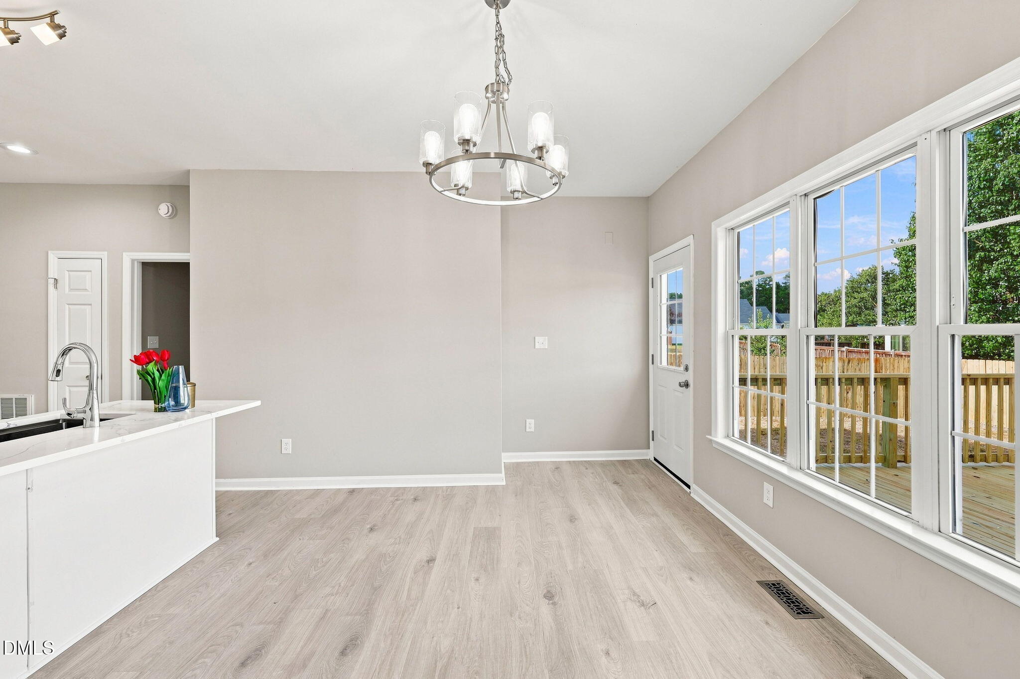 8616 Wild Wood Forest Drive Property Photo 8