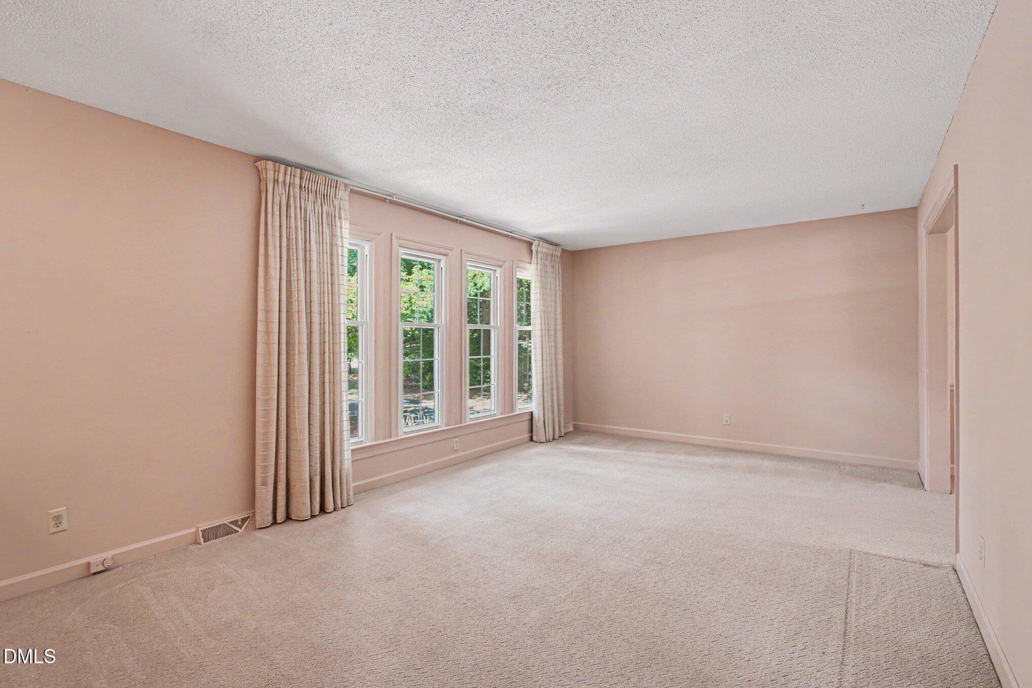 1608 Su John Road Property Photo 7