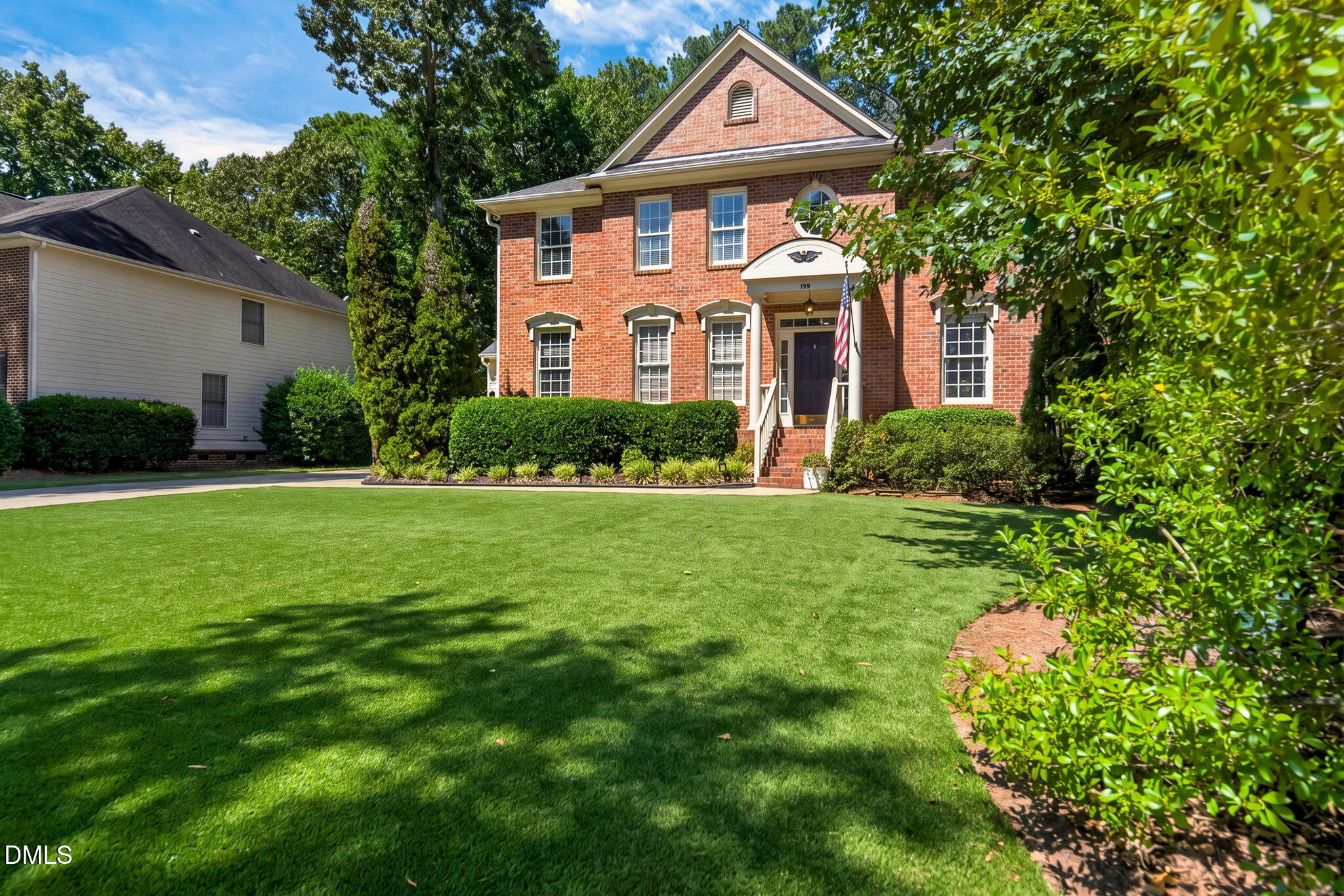 100 Arlen Park Place Property Photo 3