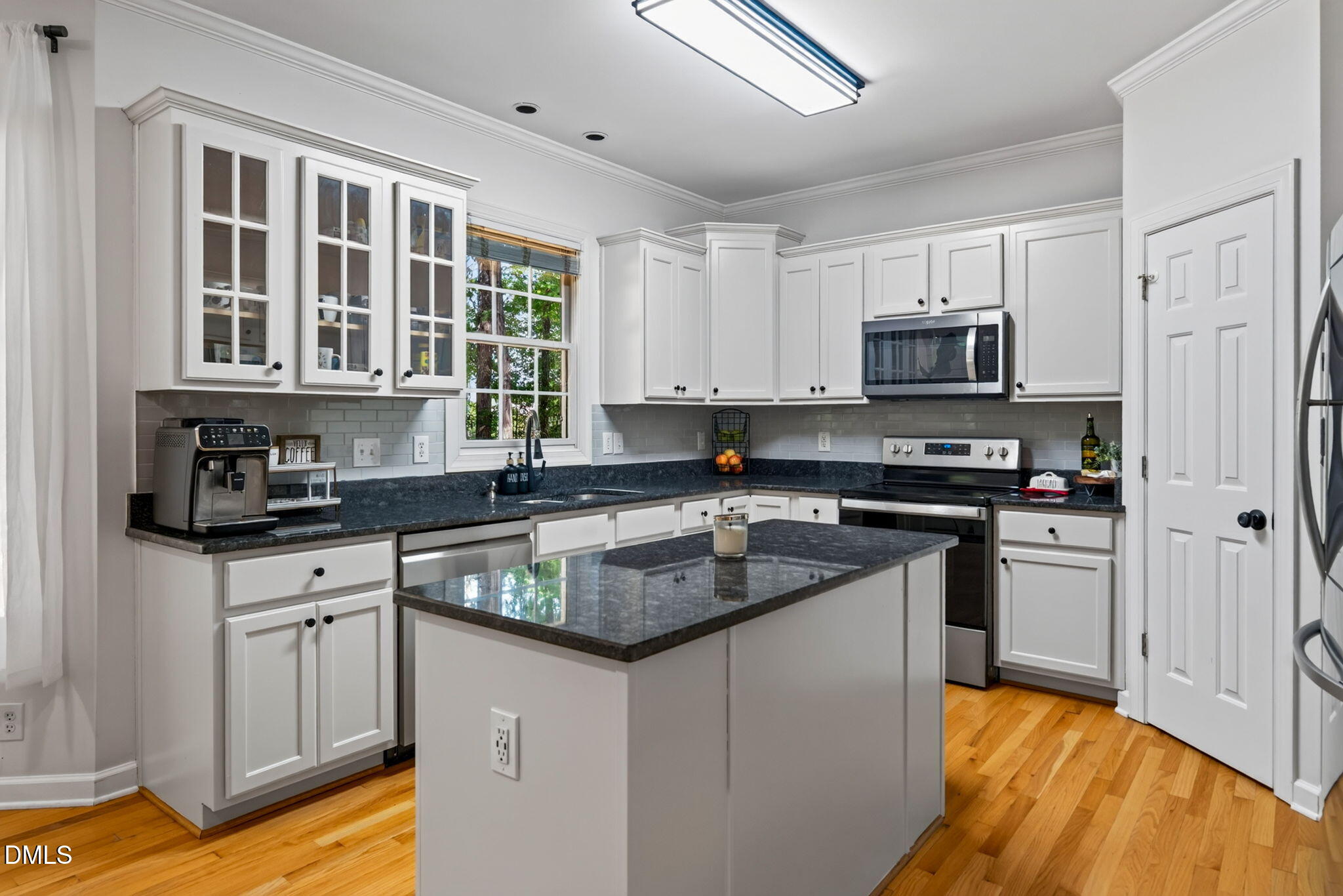 100 Arlen Park Place Property Photo 16