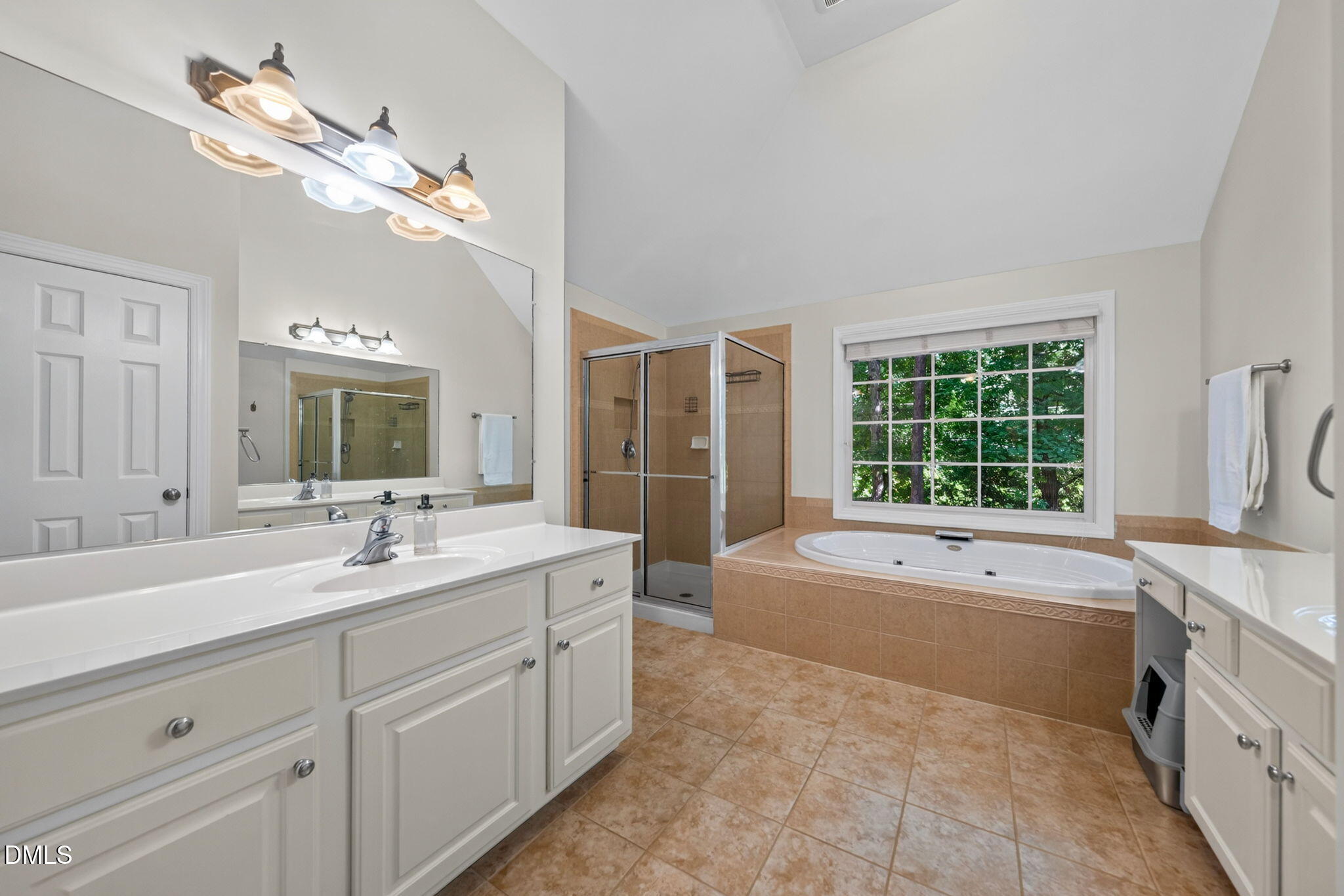 100 Arlen Park Place Property Photo 28
