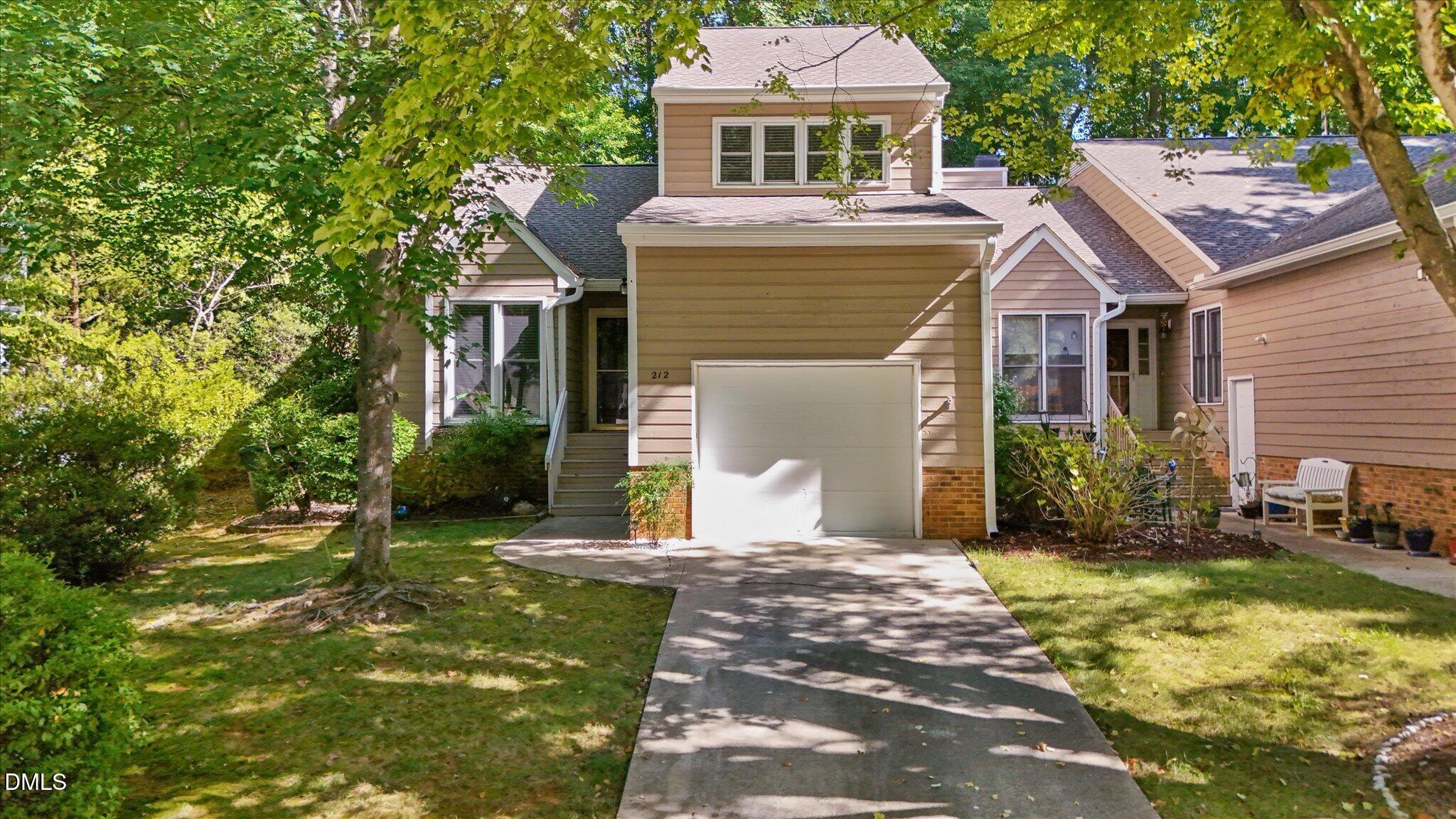 212 Chimney Rise Drive Property Photo 1