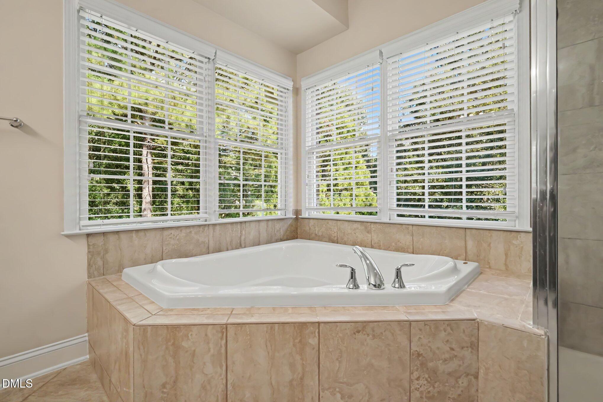 3917 Devan Oaks Way Property Photo 32