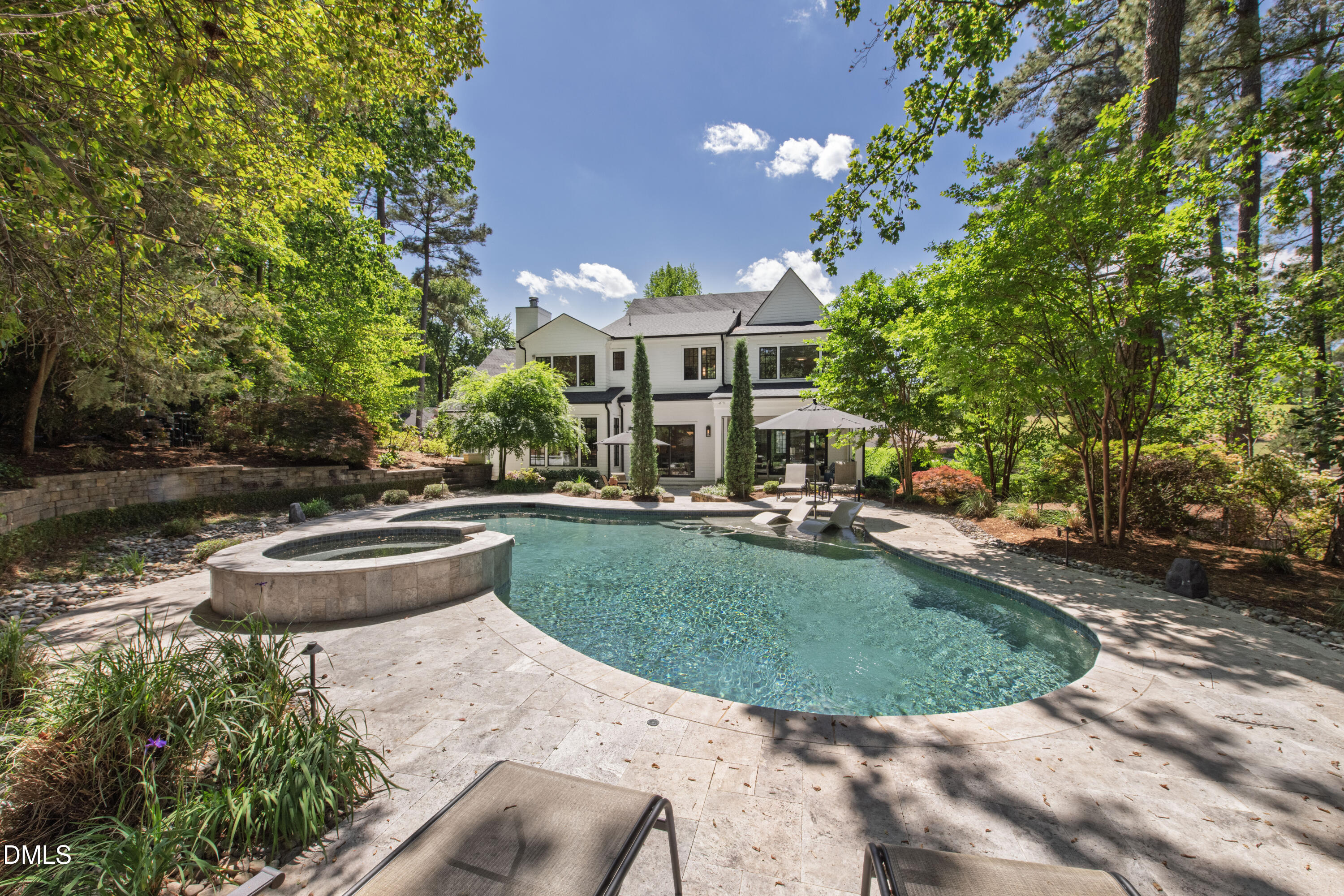 1817 Hunting Ridge Road Property Photo 2