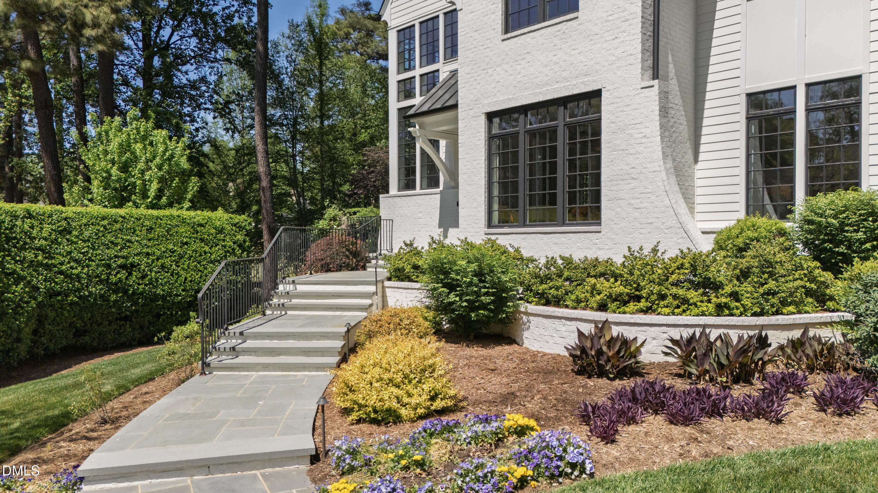 1817 Hunting Ridge Road Property Photo 8