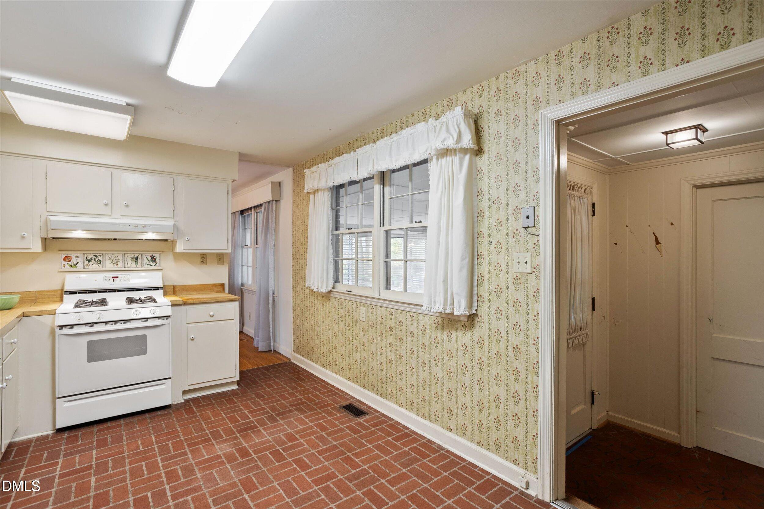 3413 Redbud Lane Property Photo 15
