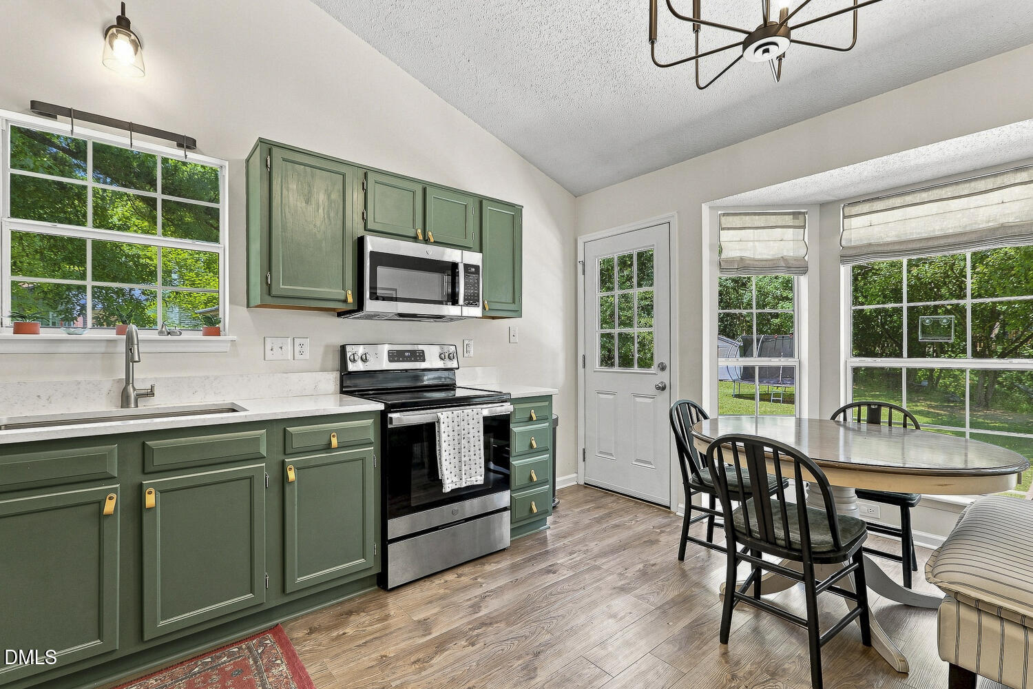 245 Steeple Road Property Photo 7