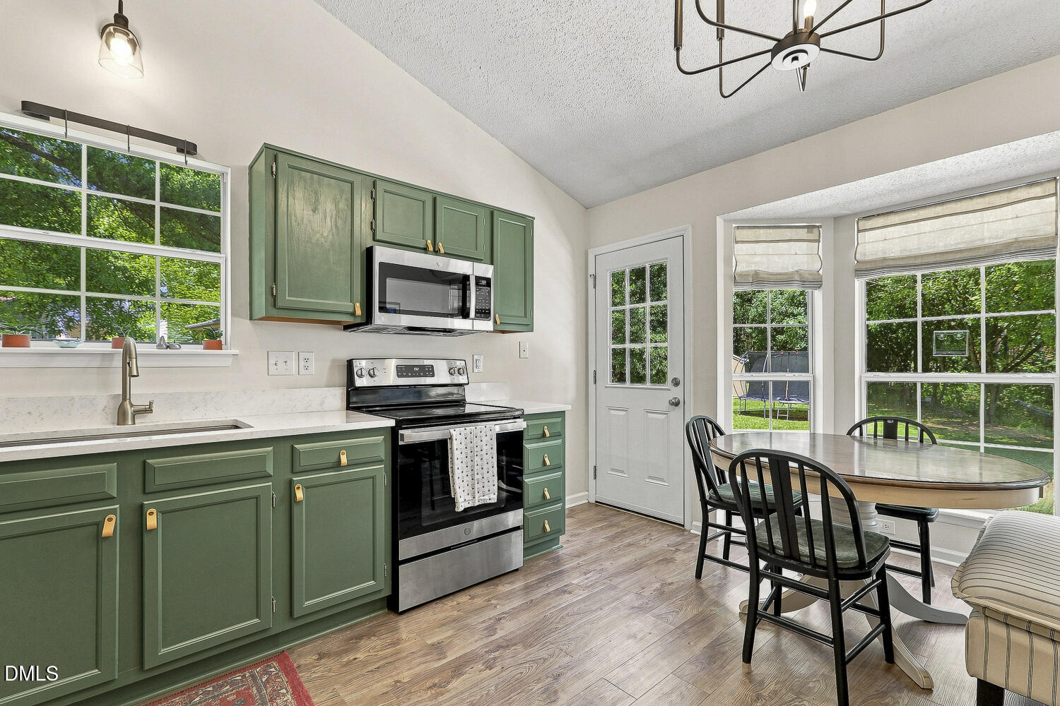 245 Steeple Road Property Photo 9