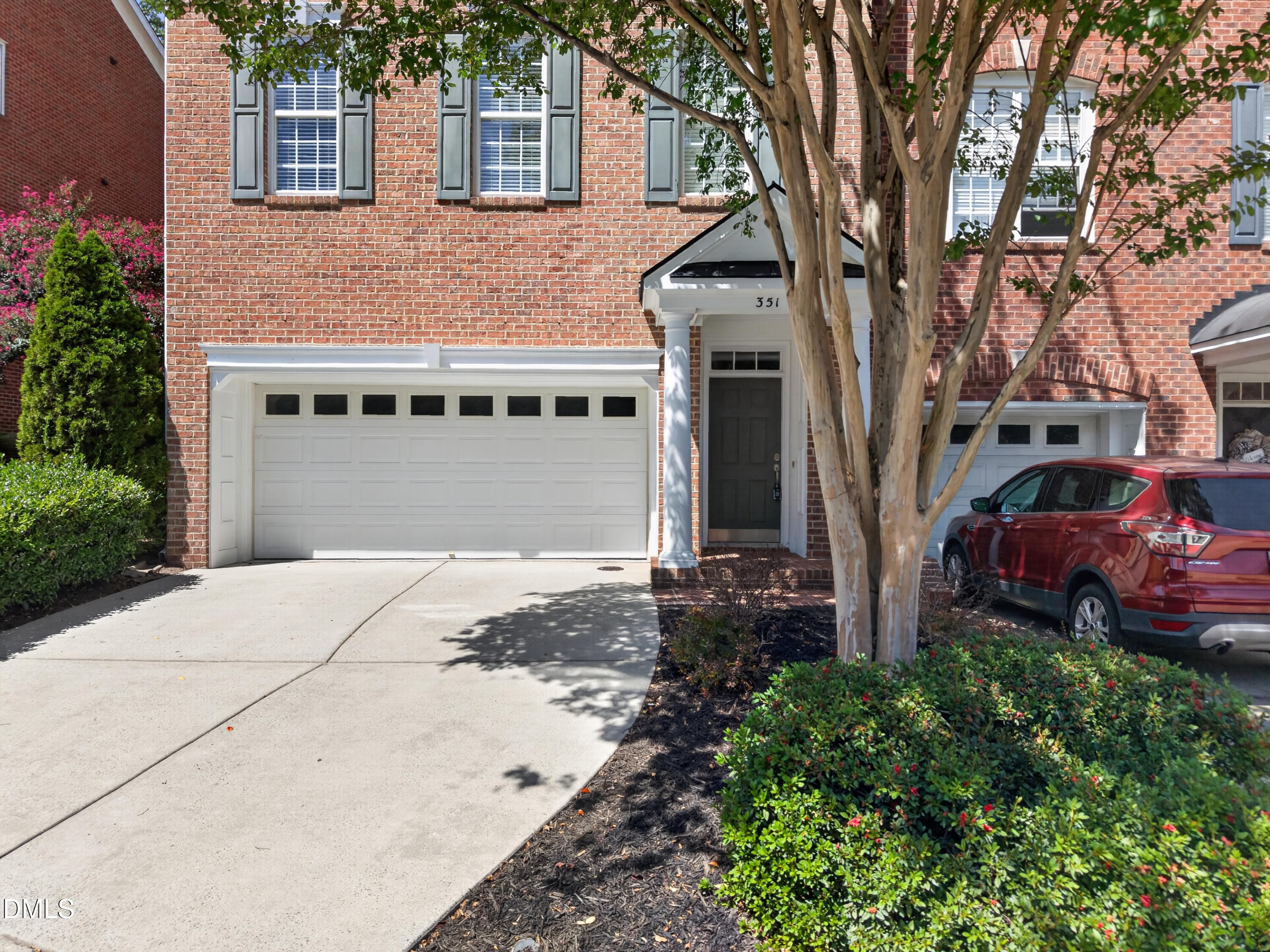 351 Bridgegate Drive Property Photo 3