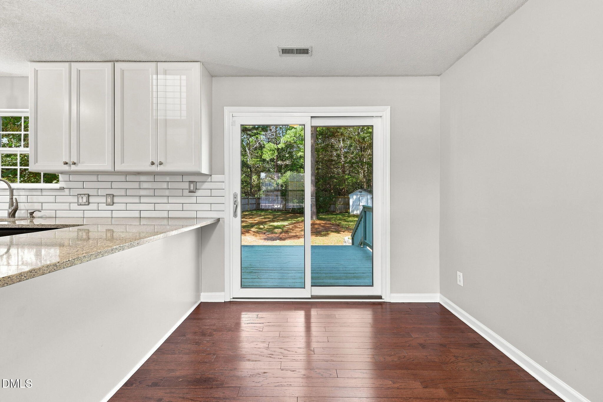 4201 Mardela Spring Drive Property Photo 5