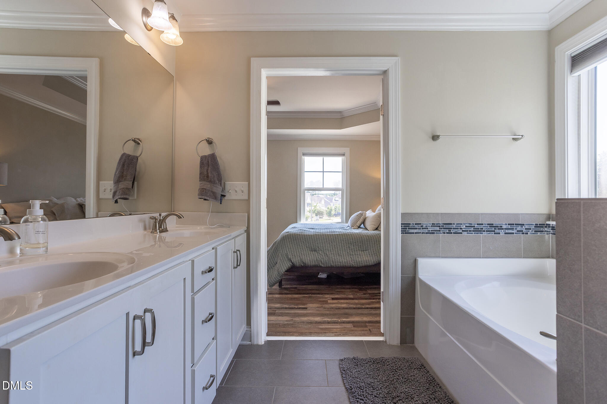 2509 Kestrel Heights Court Property Photo 30