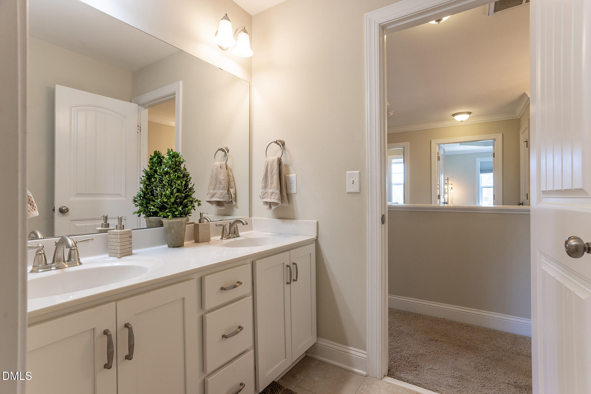 2509 Kestrel Heights Court Property Photo 38