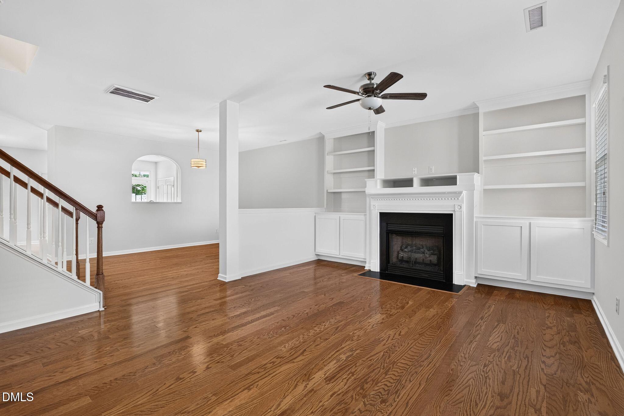 1343 Still Monument Way Property Photo 4