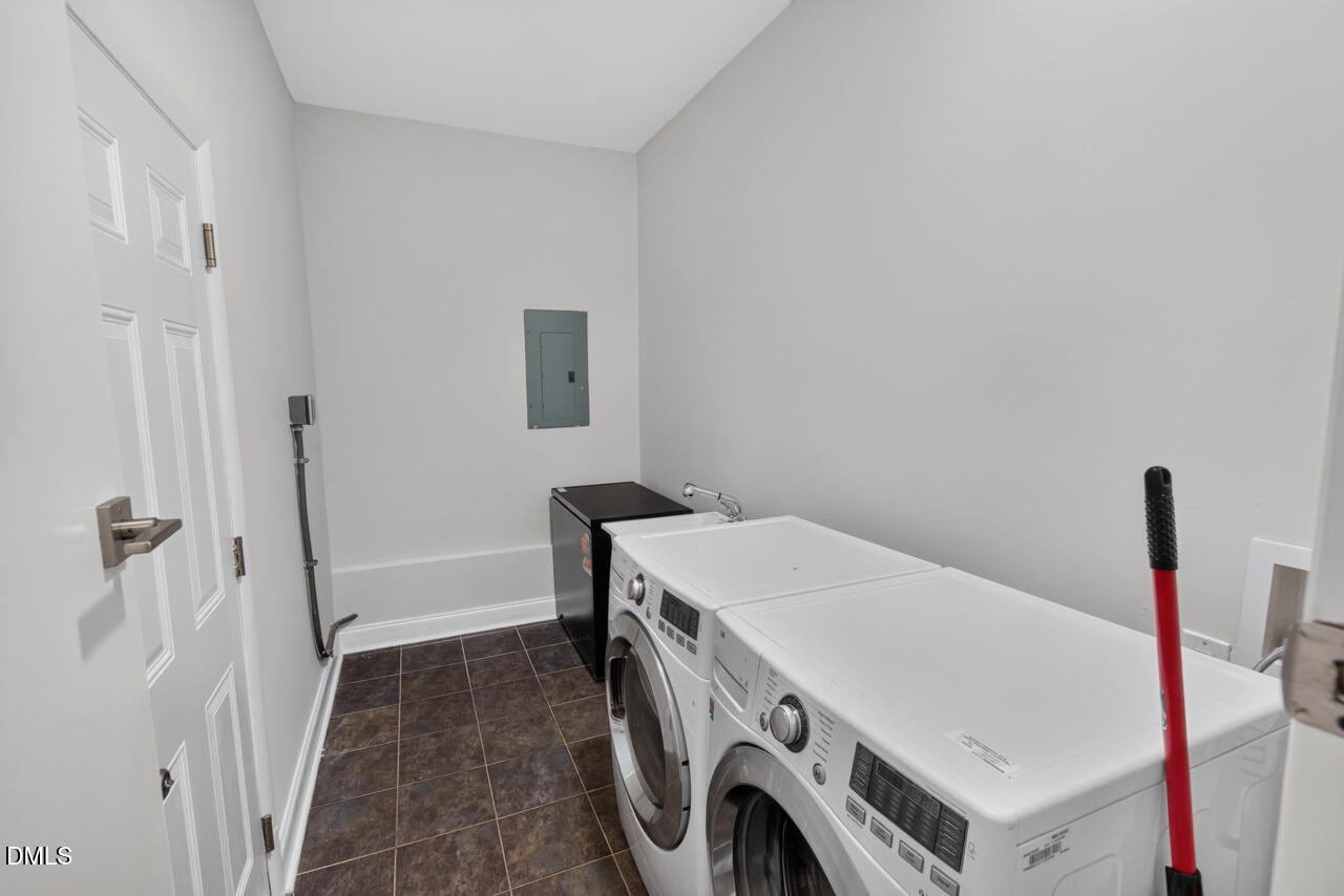 1328 Clermont Road Property Photo 22