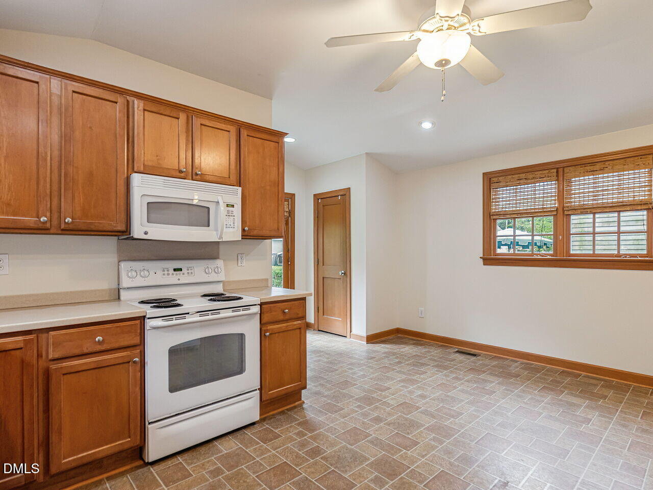 1411 Doughton Street Property Photo 10