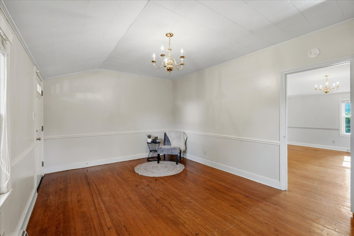 411 S 3rd Street Property Photo 12