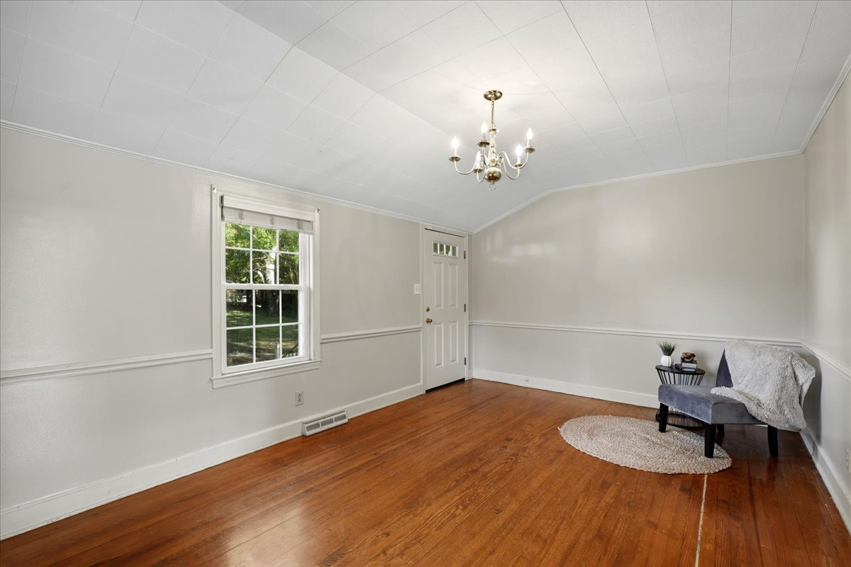 411 S 3rd Street Property Photo 14